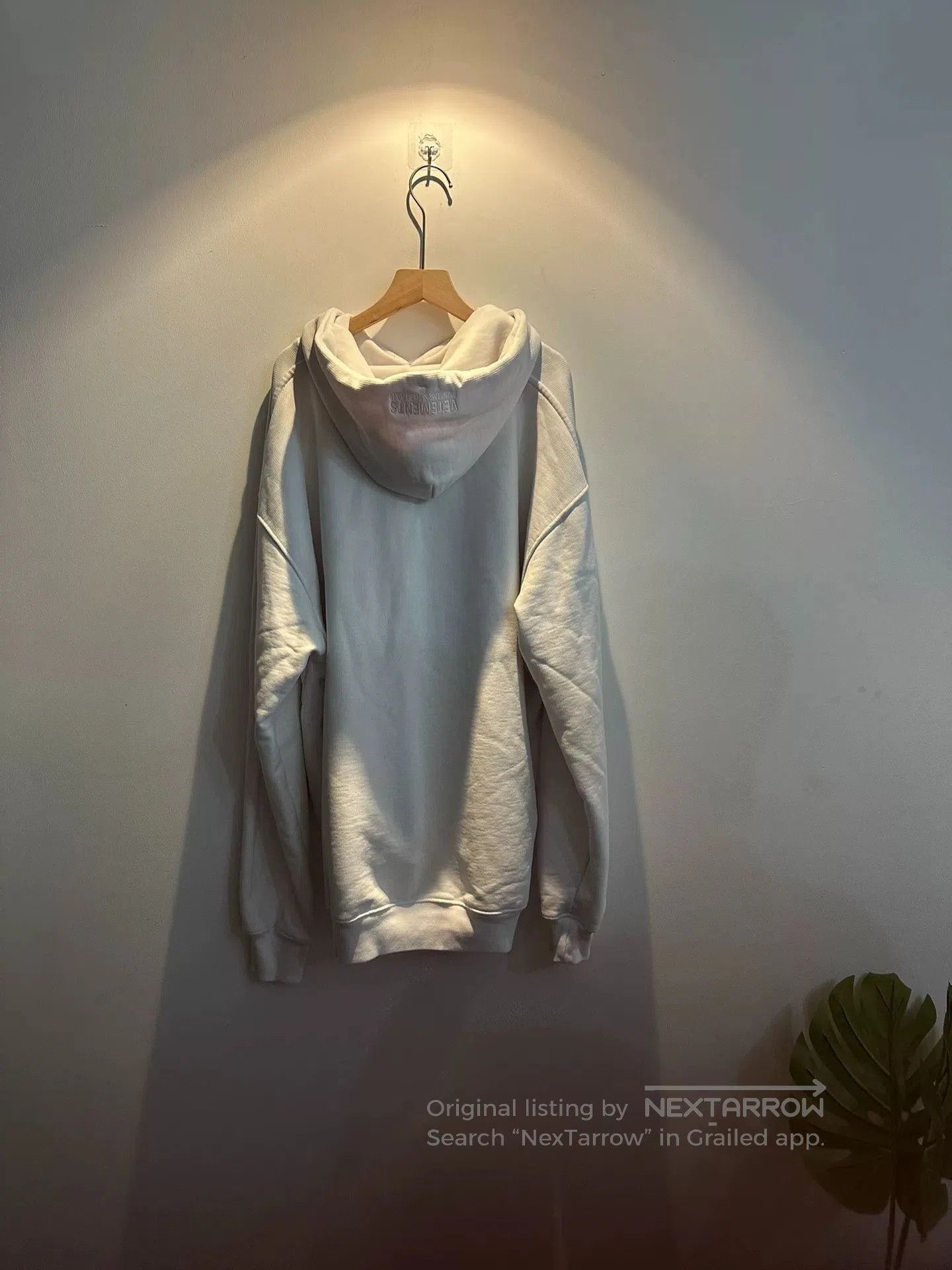 Vetements vetements unicorn sweatshirt with pink lettering. Size US XS / EU 42 / 0 - 2 Thumbnail