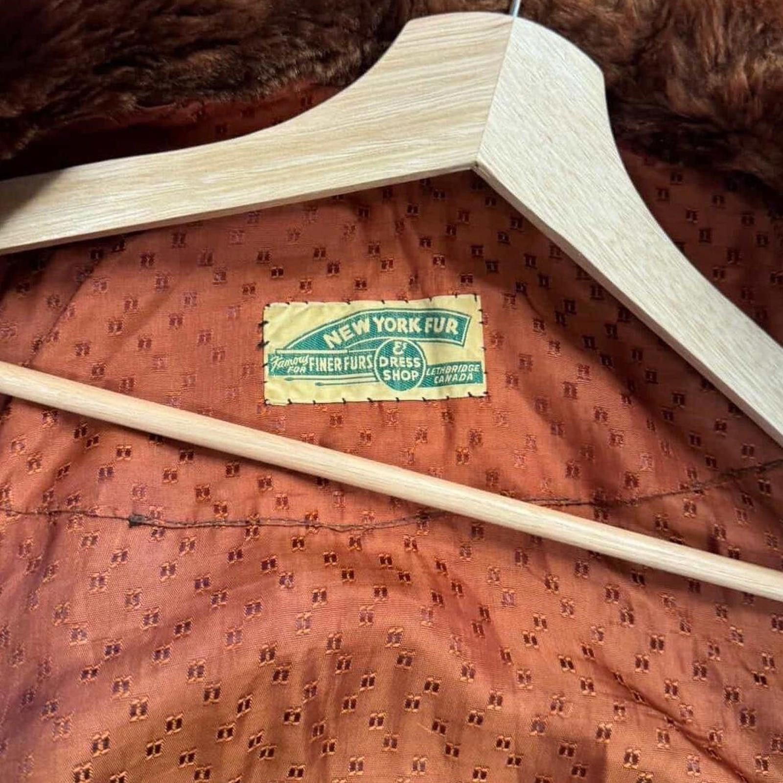 Other Vintage 1960s New York Furs Sheared Beaver Fur Coat Size L / US 10 / IT 46 - 7 Thumbnail