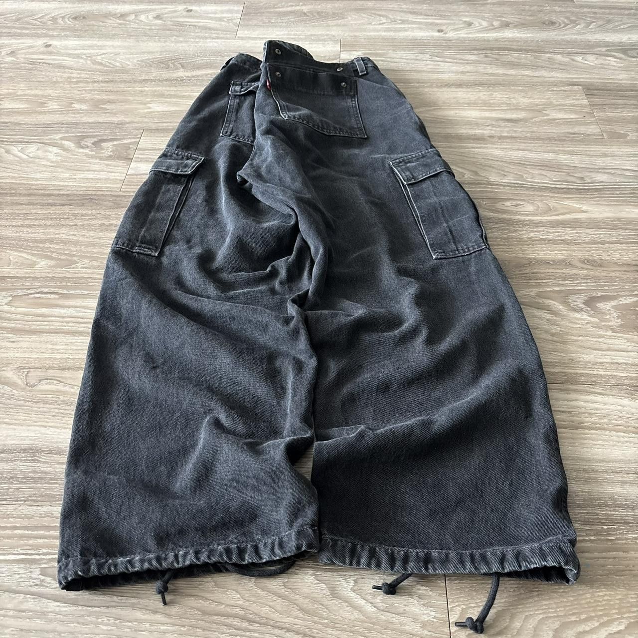 Levi's Crazy Vintage Y2K/2000s Baggy Black Levis Skater Style Cargo Denim Jeans! 32x30 Size US 32 / EU 48 - 4 Thumbnail