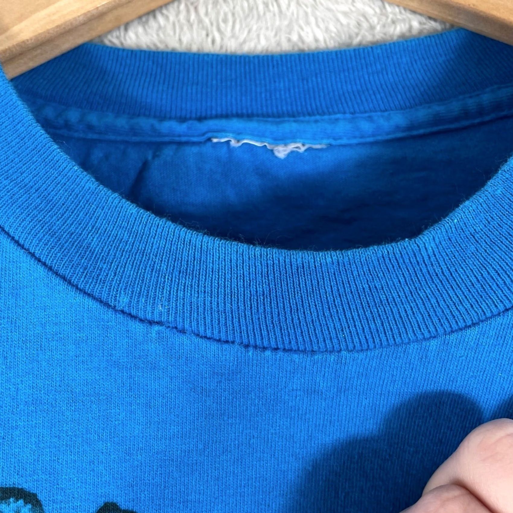 Vintage VINTAGE Mens Large Blue Graphic Skater T Shirt 90s Athletic Supply Gear Size US L / EU 52-54 / 3 - 4 Thumbnail