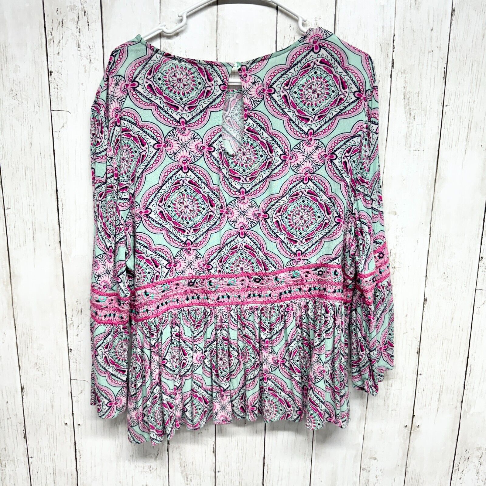 Other Crown & Ivy Blouse Size M Long Sleeve Round Neck Button Back Size M / US 6-8 / IT 42-44 - 3 Thumbnail