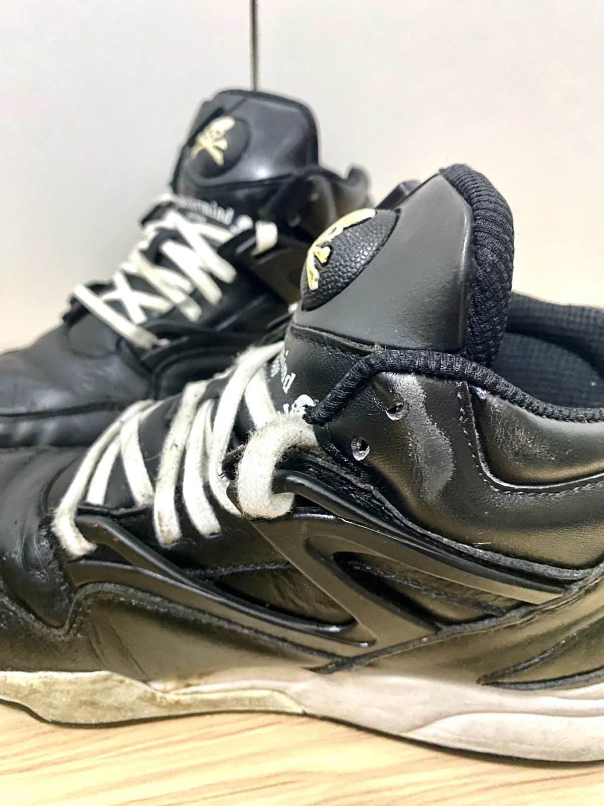 Mastermind Japan 2016 Reebok Pump Omni Lite Collab Mastermind Japan Size US 7 / EU 40 - 11 Thumbnail