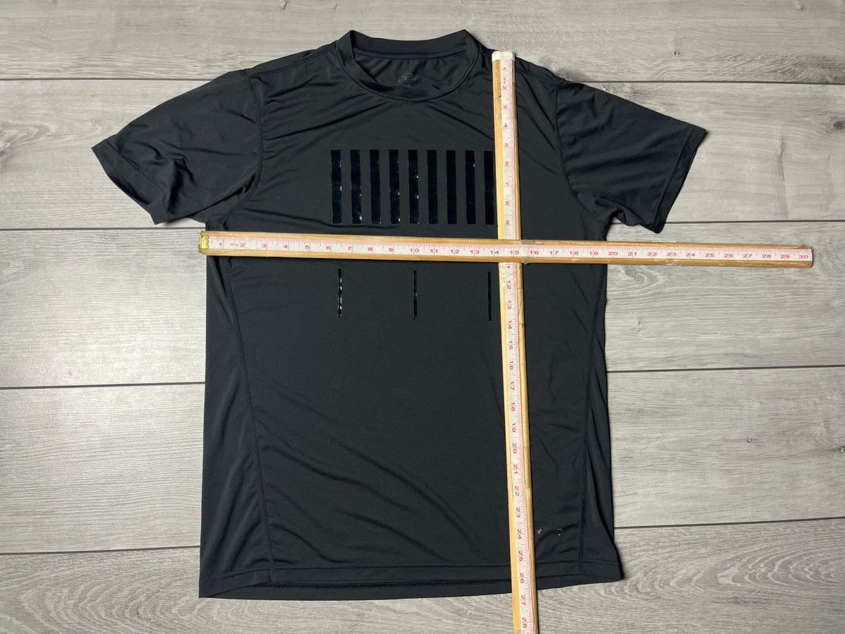 Oakley Oakley thermo Tshirt logo size Small Size US S / EU 44-46 / 1 - 6 Thumbnail
