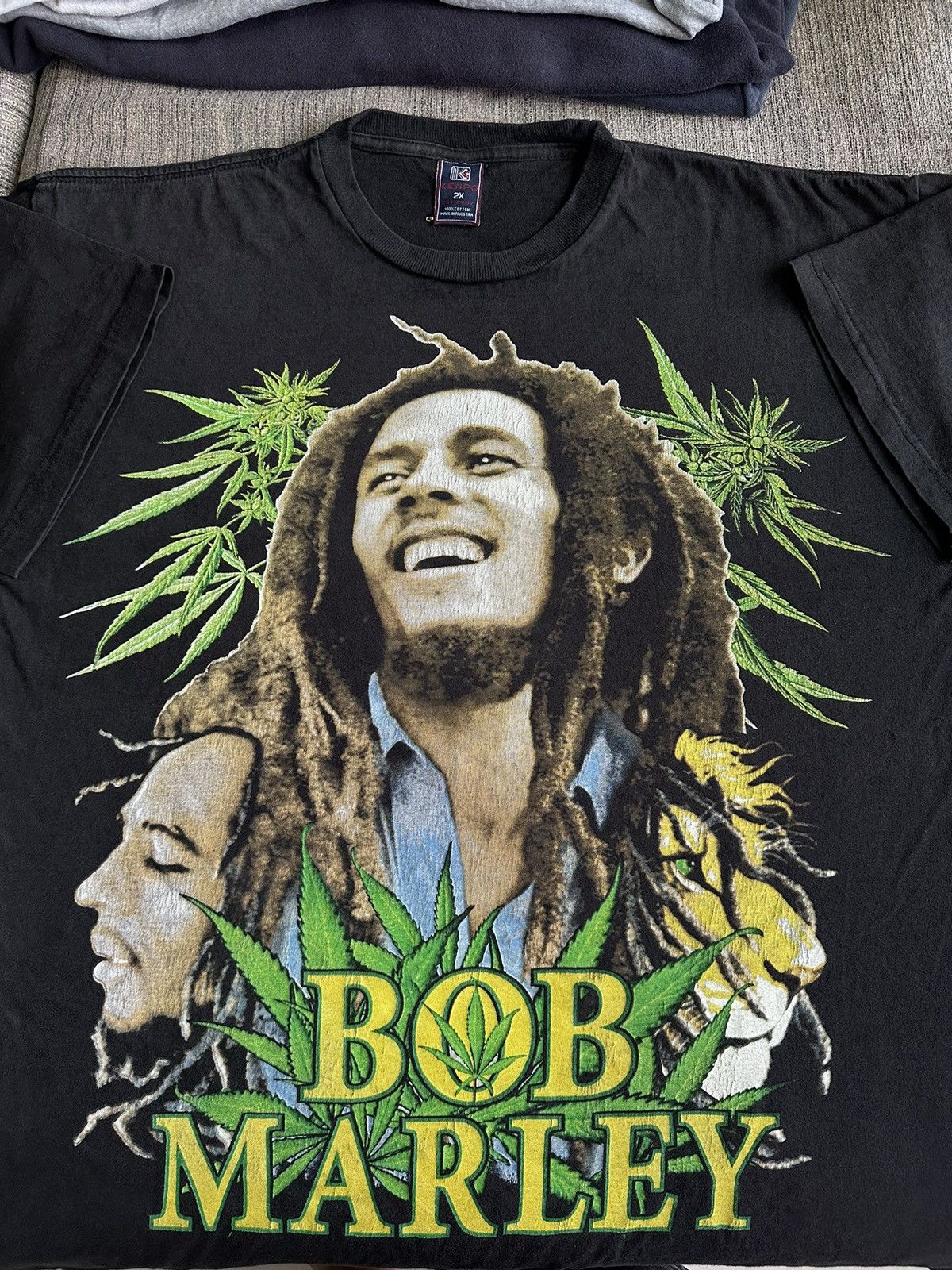 Bob Marley Vintage Bob Marley Rap-tee big print design Rare USA Tshirt Size US XXL / EU 58 / 5 - 1 Thumbnail