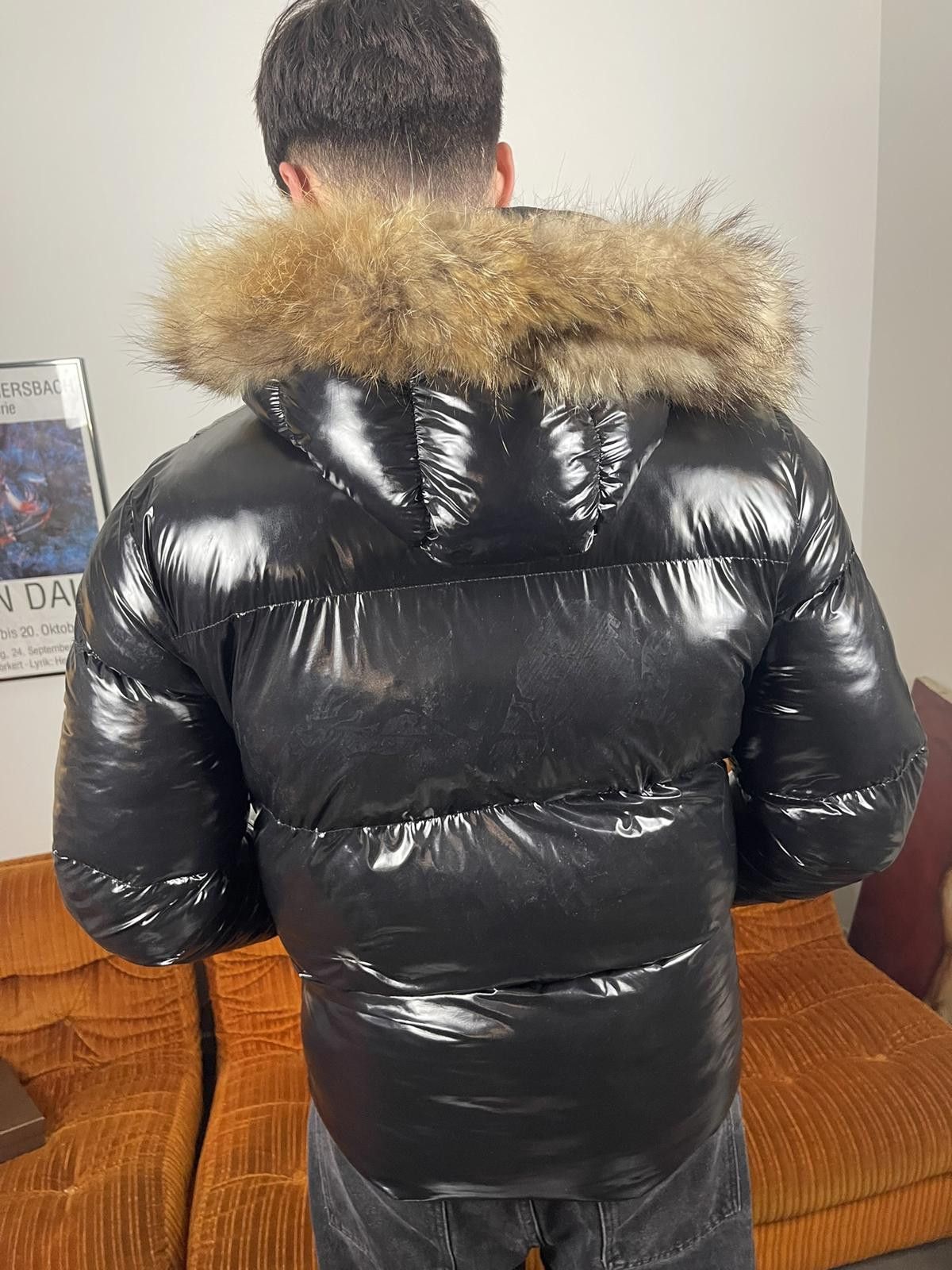 Moncler Moncler - Black Shiny Puffer Jacket with Fur Hood Size US M / EU 48-50 / 2 - 3 Thumbnail