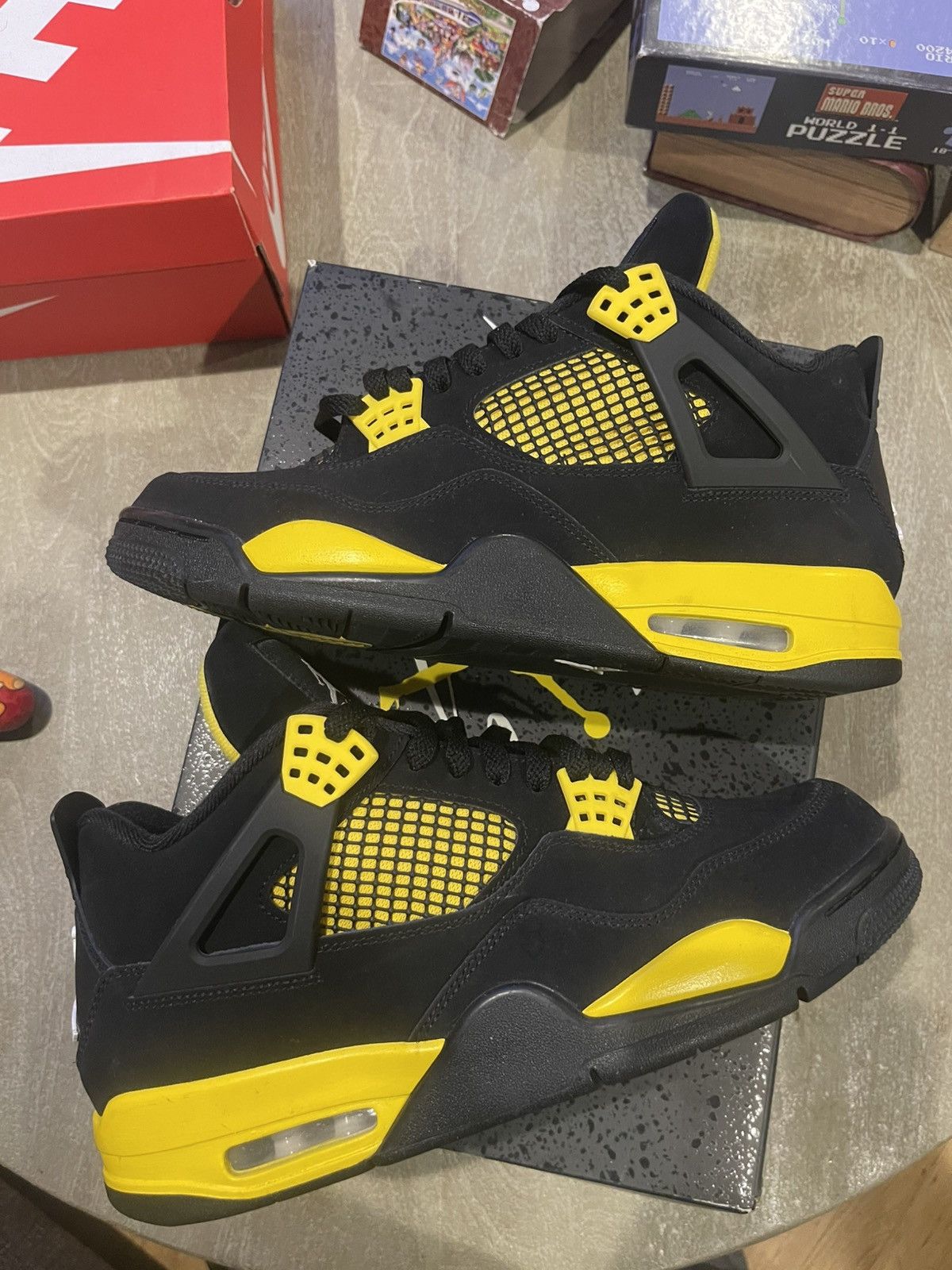 Jordan Brand Jordan 4 Thunder Size US 10 / EU 43 - 2 Thumbnail