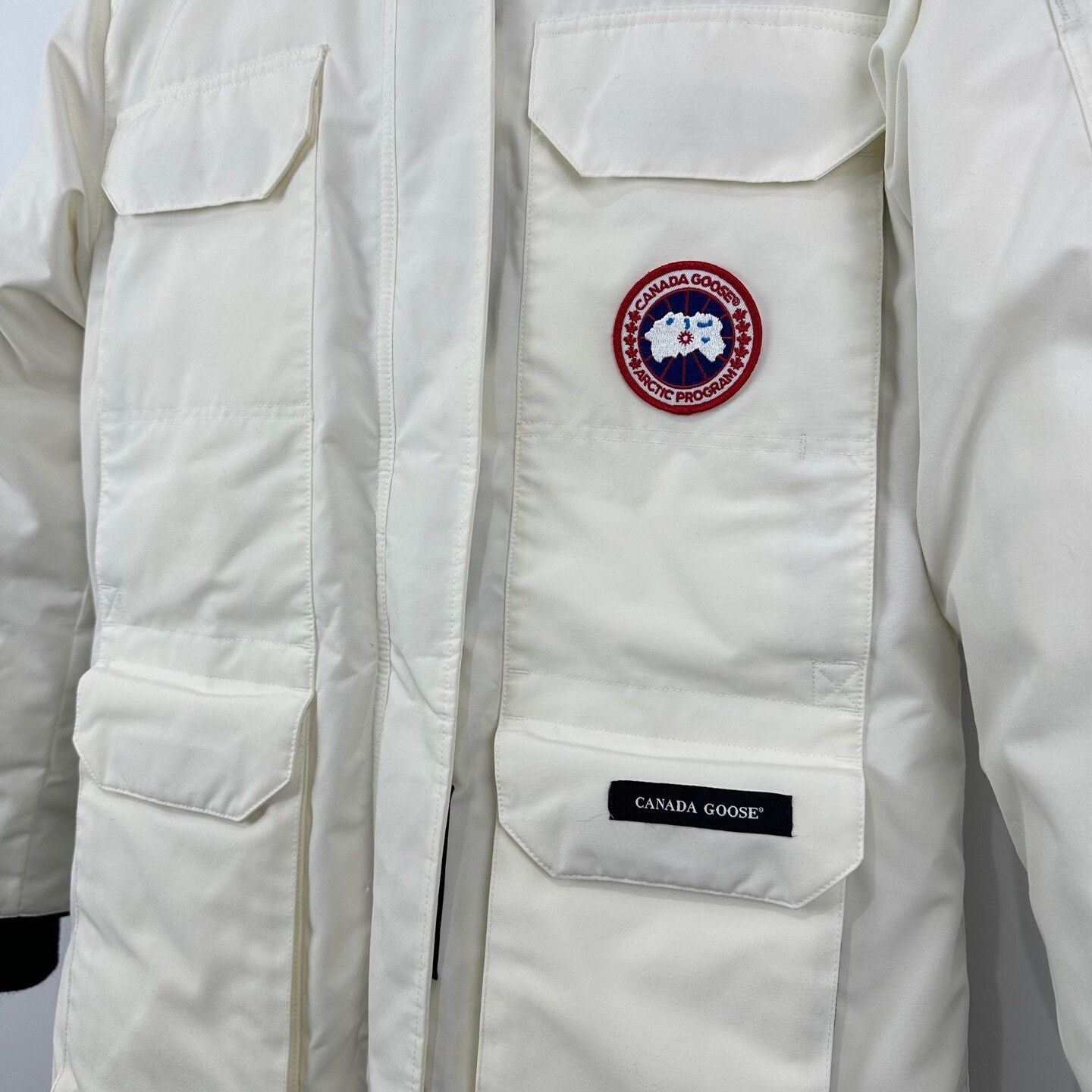 Canada Goose Canada Goose Expedition Hooded Down Jacket S Size US S / EU 44-46 / 1 - 4 Thumbnail