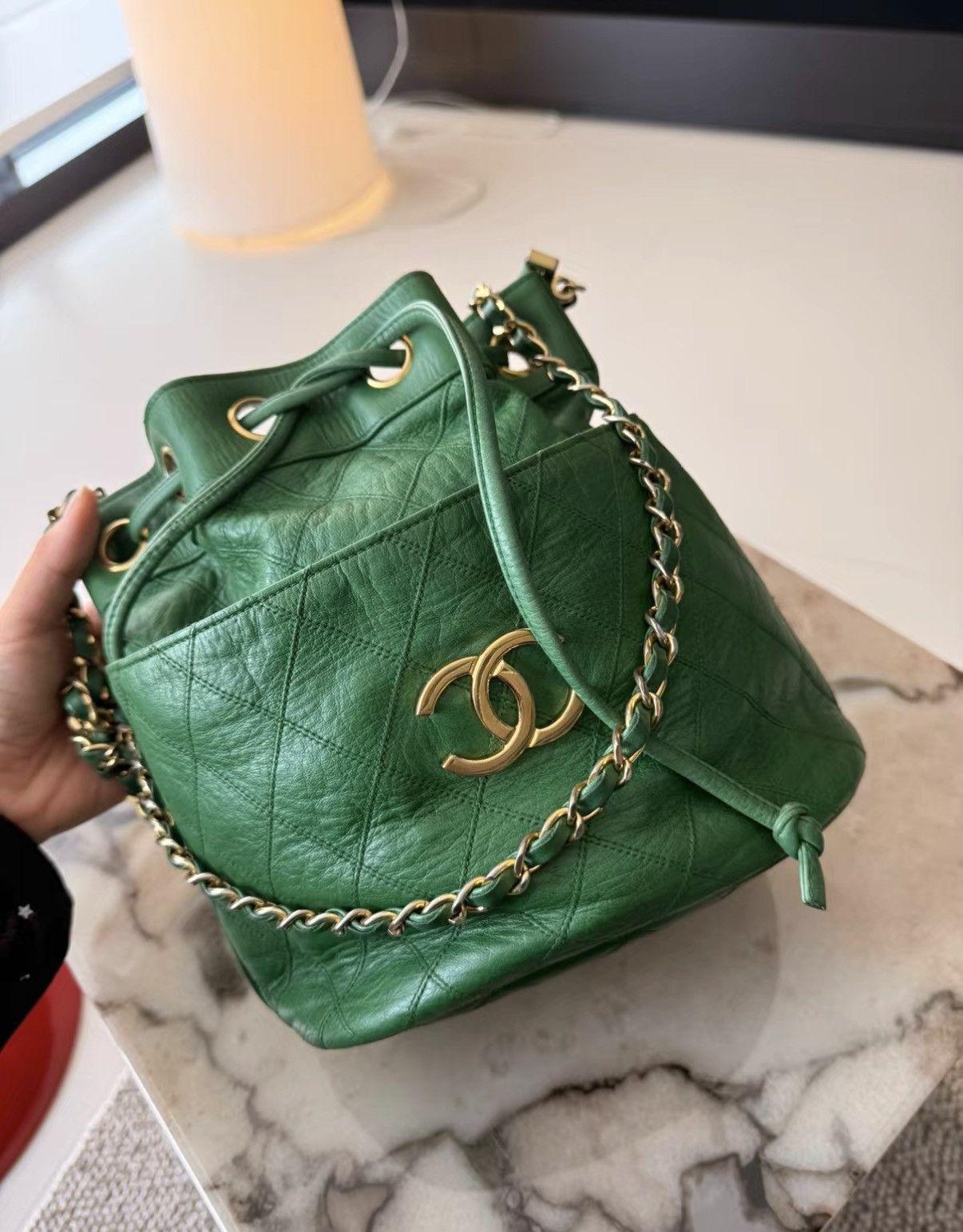 Chanel Chanel Vintage Green Leather Woven Chain Bucket Bag J36 Size ONE SIZE - 1 Thumbnail