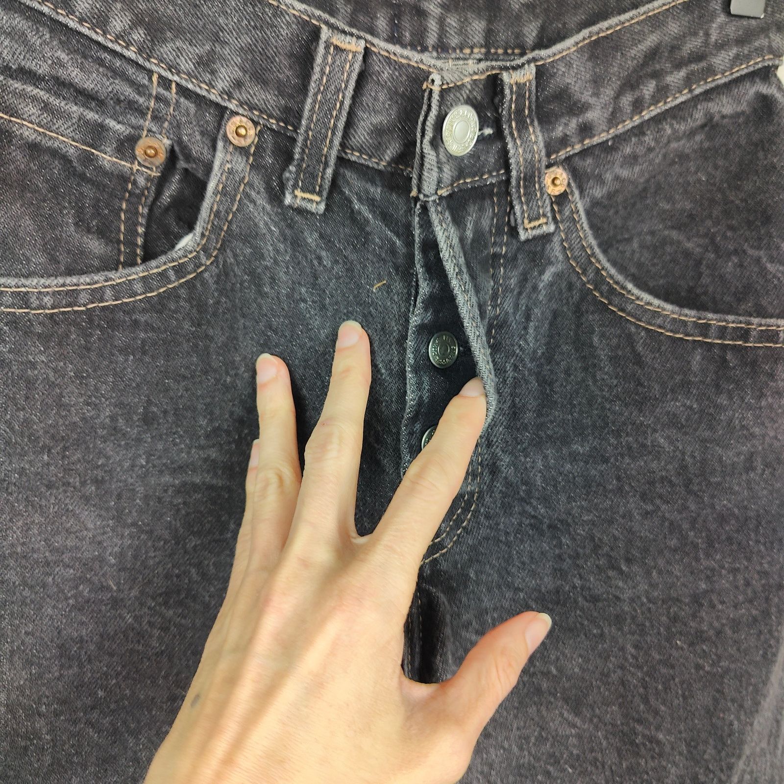 Levi's Vintage Levi's 26501 90s Straight Jeans Womens 25 Black Size 25" / US 0 / IT 36 - 3 Thumbnail