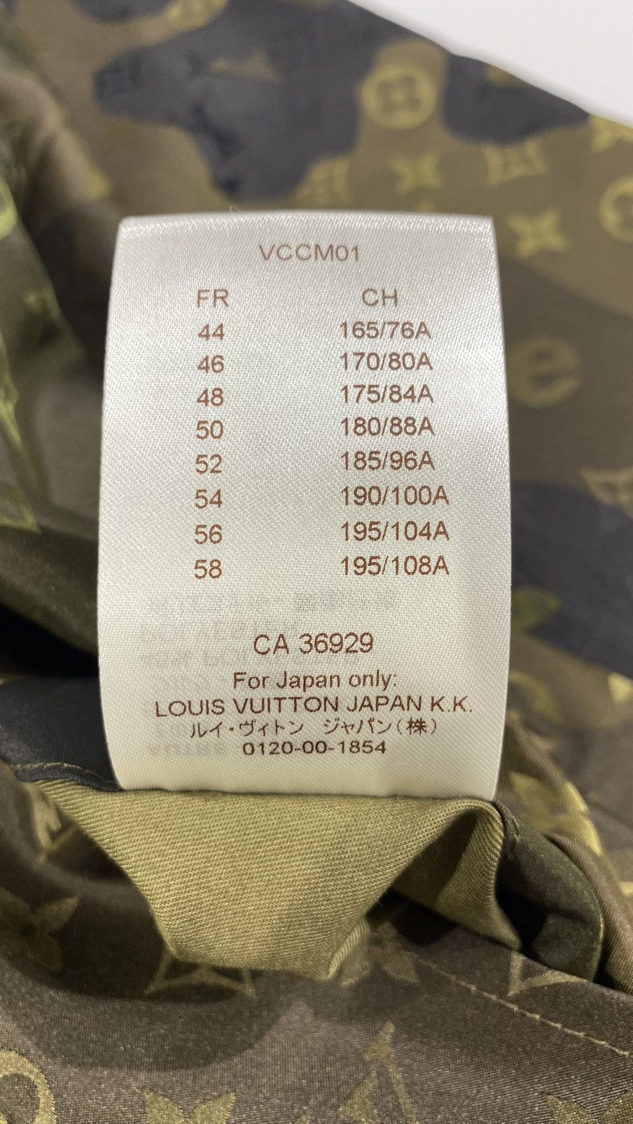 Louis Vuitton × Supreme LOUIS VUITTON X SUPREME Reversible Trench Coat 50 Camouflage Size US M / EU 48-50 / 2 - 11 Thumbnail