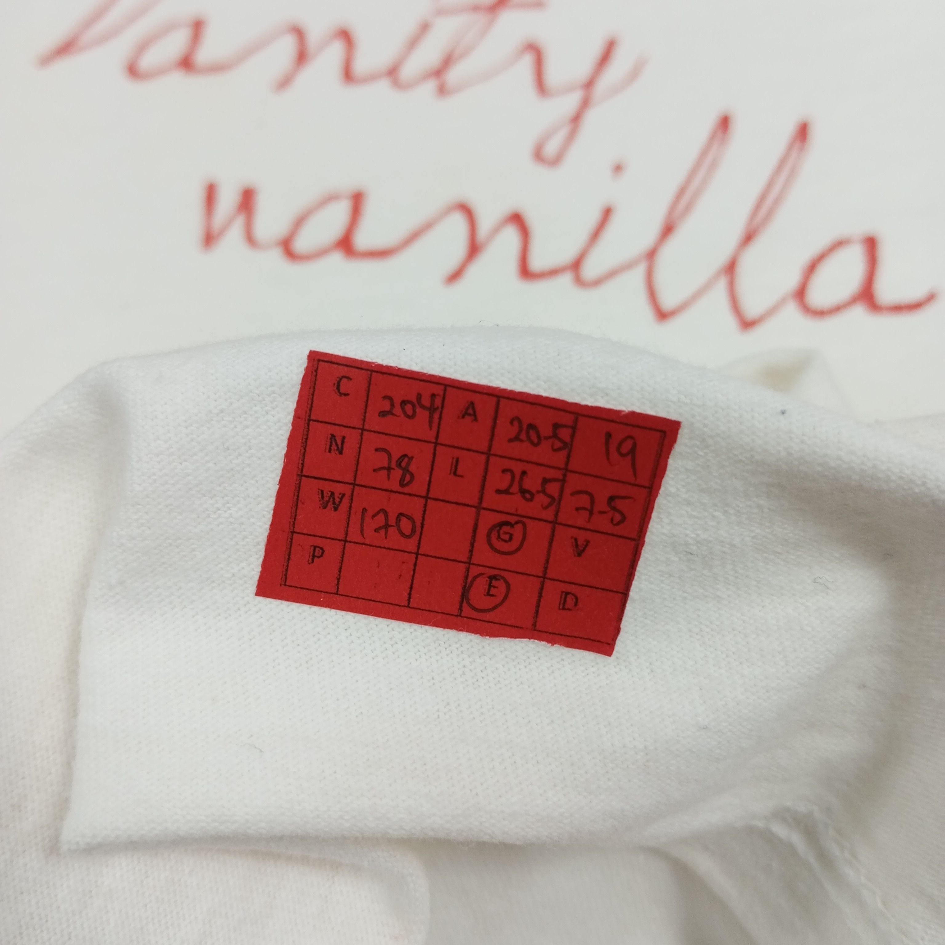 Vintage Vanity Vanilla Streetwear Style Tshirt Size US M / EU 48-50 / 2 - 9 Thumbnail
