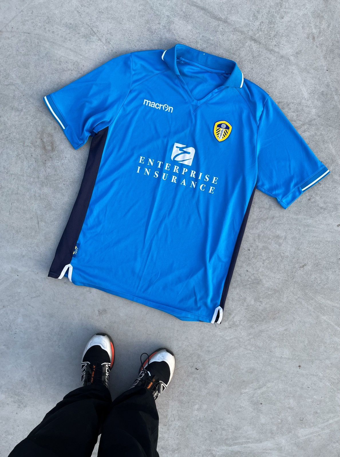 Vintage LEEDS VINTAGE HOME FOOTBALL T-SHIRT MACRON SOCCER JERSEY Size US L / EU 52-54 / 3 - 1 Thumbnail