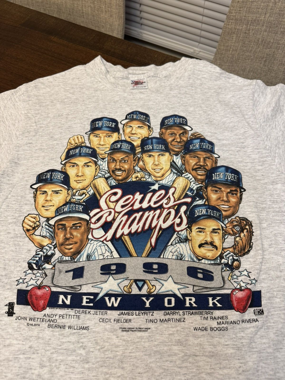 MLB Vintage New York Yankees World Series 1996 Tee Shirt Size US M / EU 48-50 / 2 - 2 Thumbnail