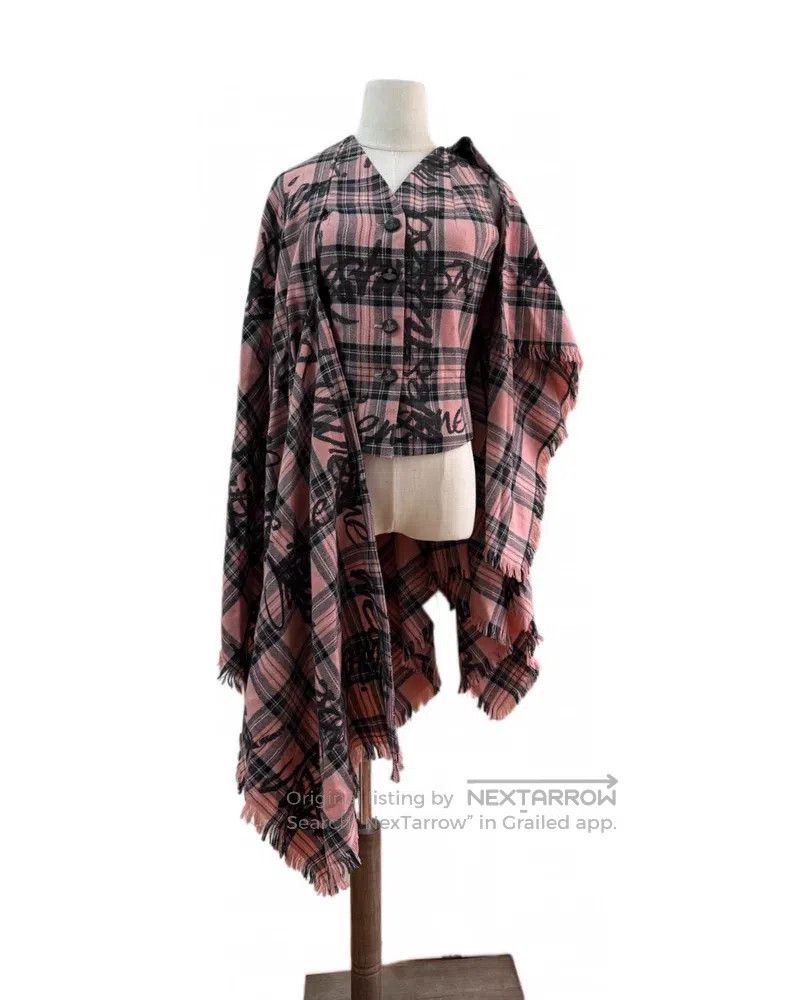 Vivienne Westwood Vivienne Westwood Pink graffiti lettering, transforming ve Size S / US 4 / IT 40 - 1 Thumbnail