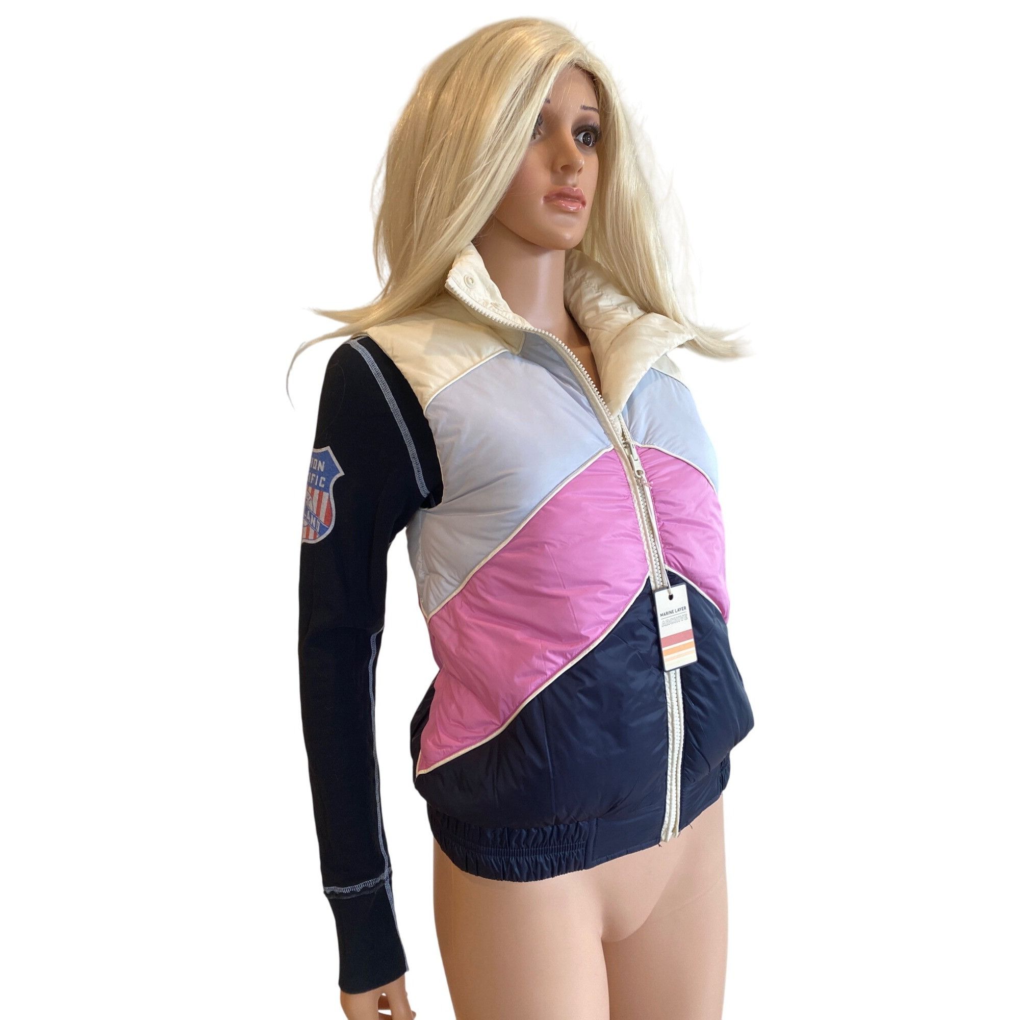 Marine Layer NWT Marine Layer XS Reversible Antuco Puffer Vest Ivory Pink Size XS / US 0-2 / IT 36-38 - 9 Thumbnail