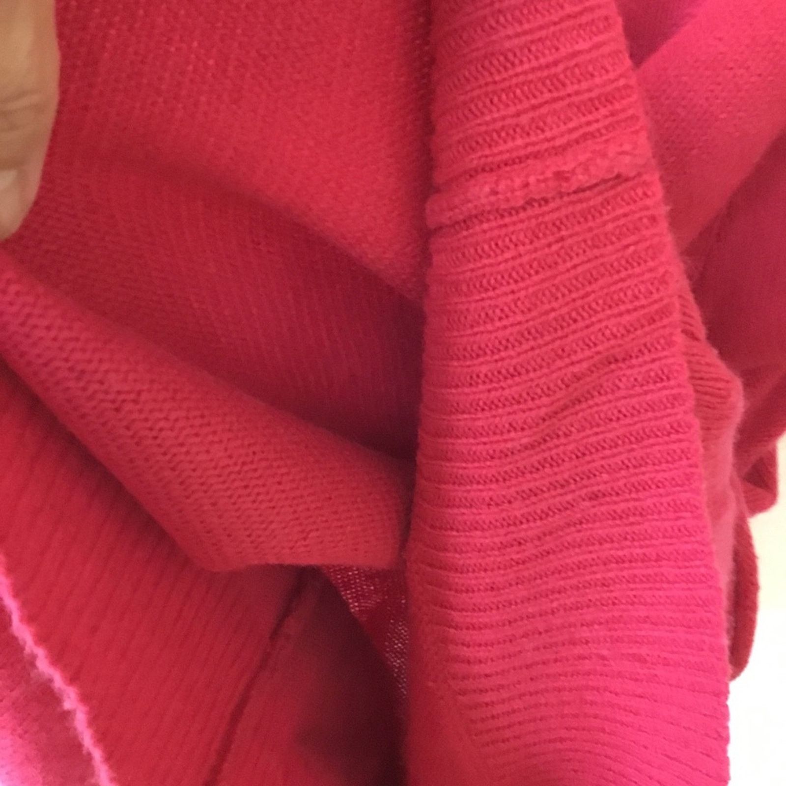 Bcbgmaxazria BCBGMaxAzria Red Quarter Sleeve Cowl Neck Sweater Size S / US 4 / IT 40 - 9 Thumbnail