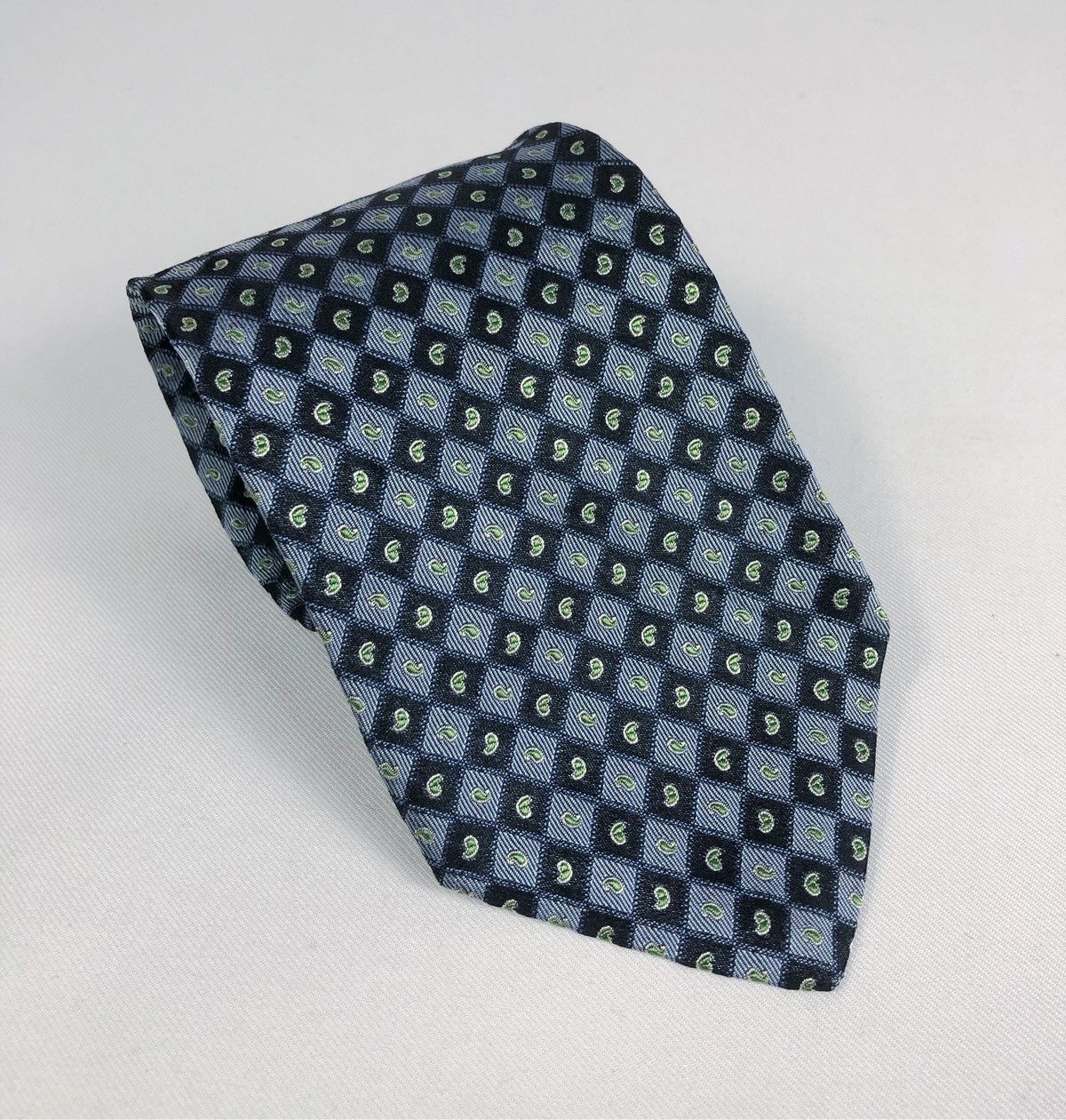 Versace Rare Versace Medusa Paisley Silk Tie Made in Italy Size ONE SIZE - 1 Thumbnail