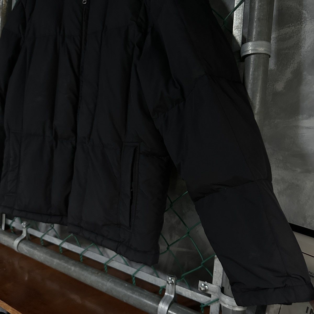 Eddie Bauer Eddi bauer puffer boxy black jacket Size US L / EU 52-54 / 3 - 3 Thumbnail