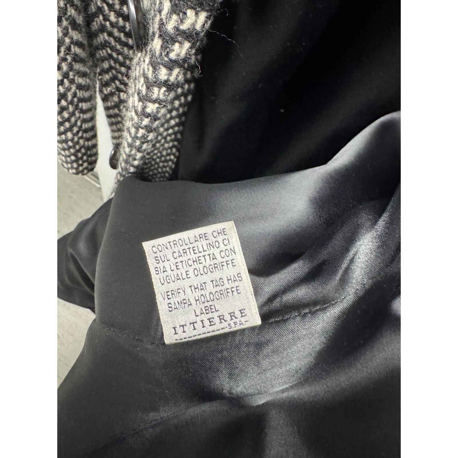 Versus Versus Gianni Versace herringbone wool coat size 36/50 Size US L / EU 52-54 / 3 - 4 Thumbnail