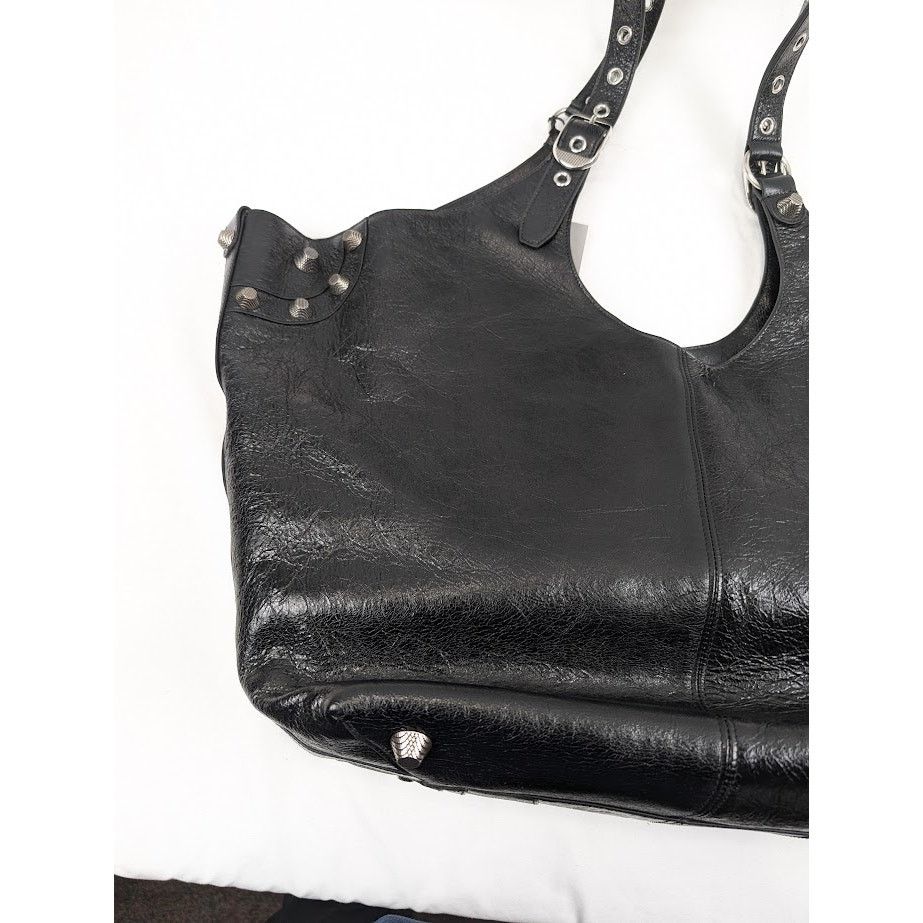 Balenciaga o1rshd1 / DUP/ Q:3 / Size: OS / Le Cagole Carry All Tote Bag Size ONE SIZE - 13 Thumbnail