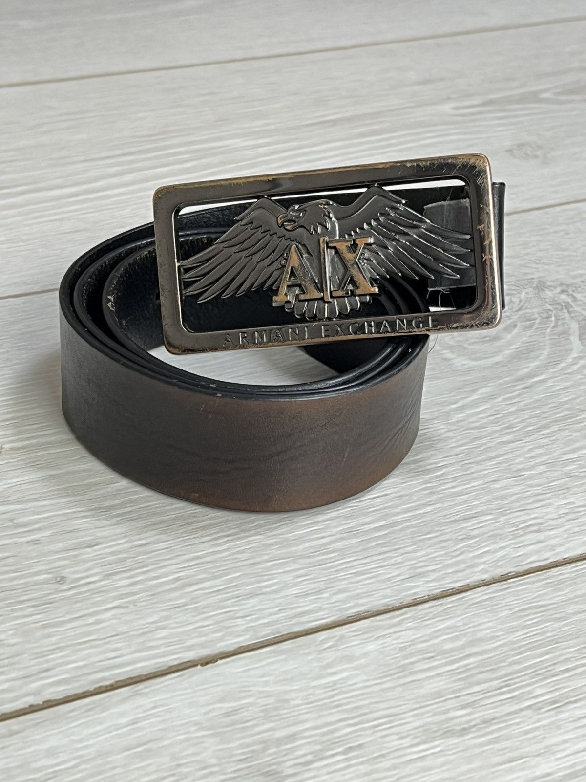 Armani Exchange Vintage Armani Exchange Eagle Plaque Leather Belt - Size 32 Size 32 - 2 Thumbnail