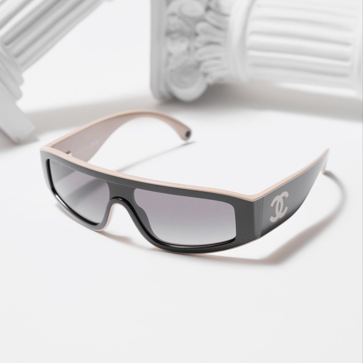 Chanel CHANEL 0CH6057 C534S6 SUNGLASSES Size ONE SIZE - 1 Thumbnail