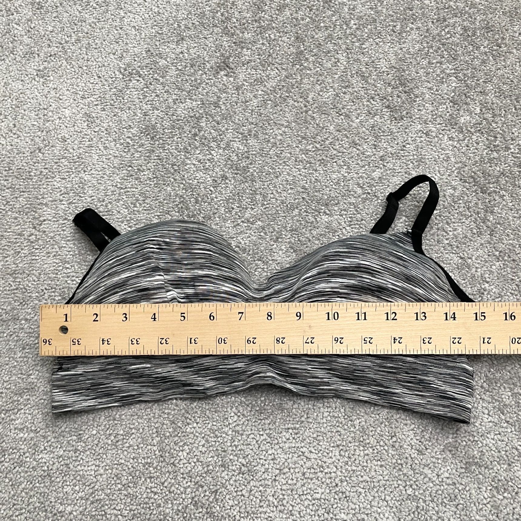 Vintage No Boundaries Bralette Bra Womens XL Heather Gray Adjustable Padded Wireless One Size Nylon Blend Gray 2010s Classic Mens/ Womens? Size ONE SIZE - 7 Thumbnail