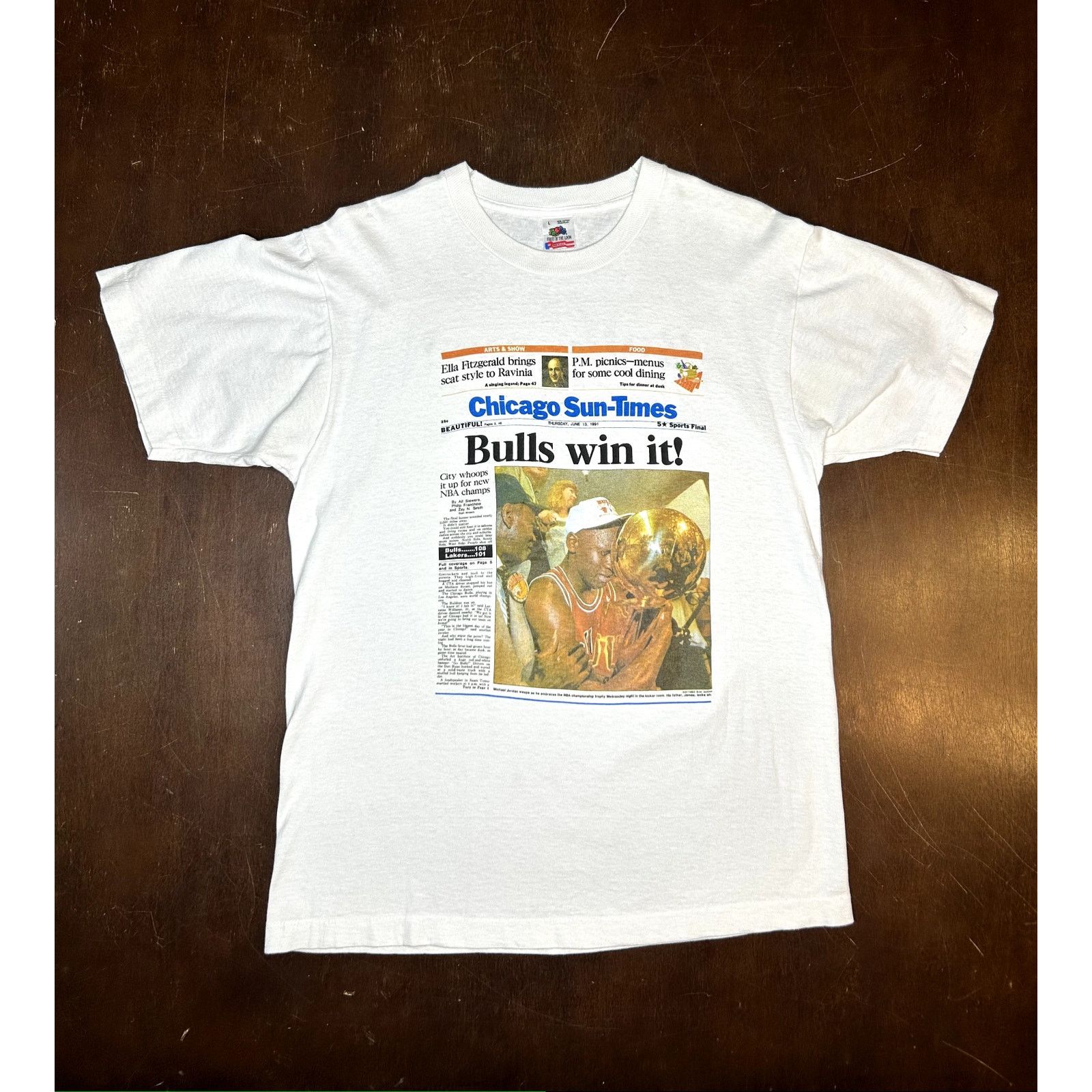 NBA 1991 NBA Chicago Bulls Michael Jordan Newspaper Print Shirt Size US L / EU 52-54 / 3 - 13 Thumbnail