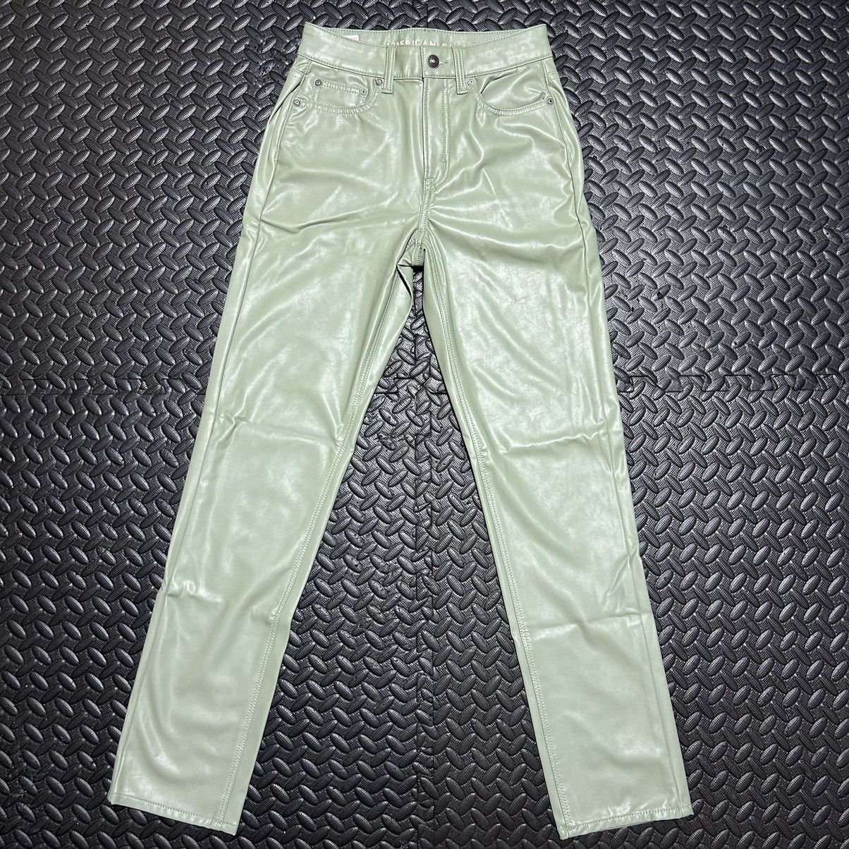 American Eagle Outfitters American Eagle Pants Vegan Leather High Rise Size 00 NEW Size 24" / US 00 / IT 34 - 1 Thumbnail