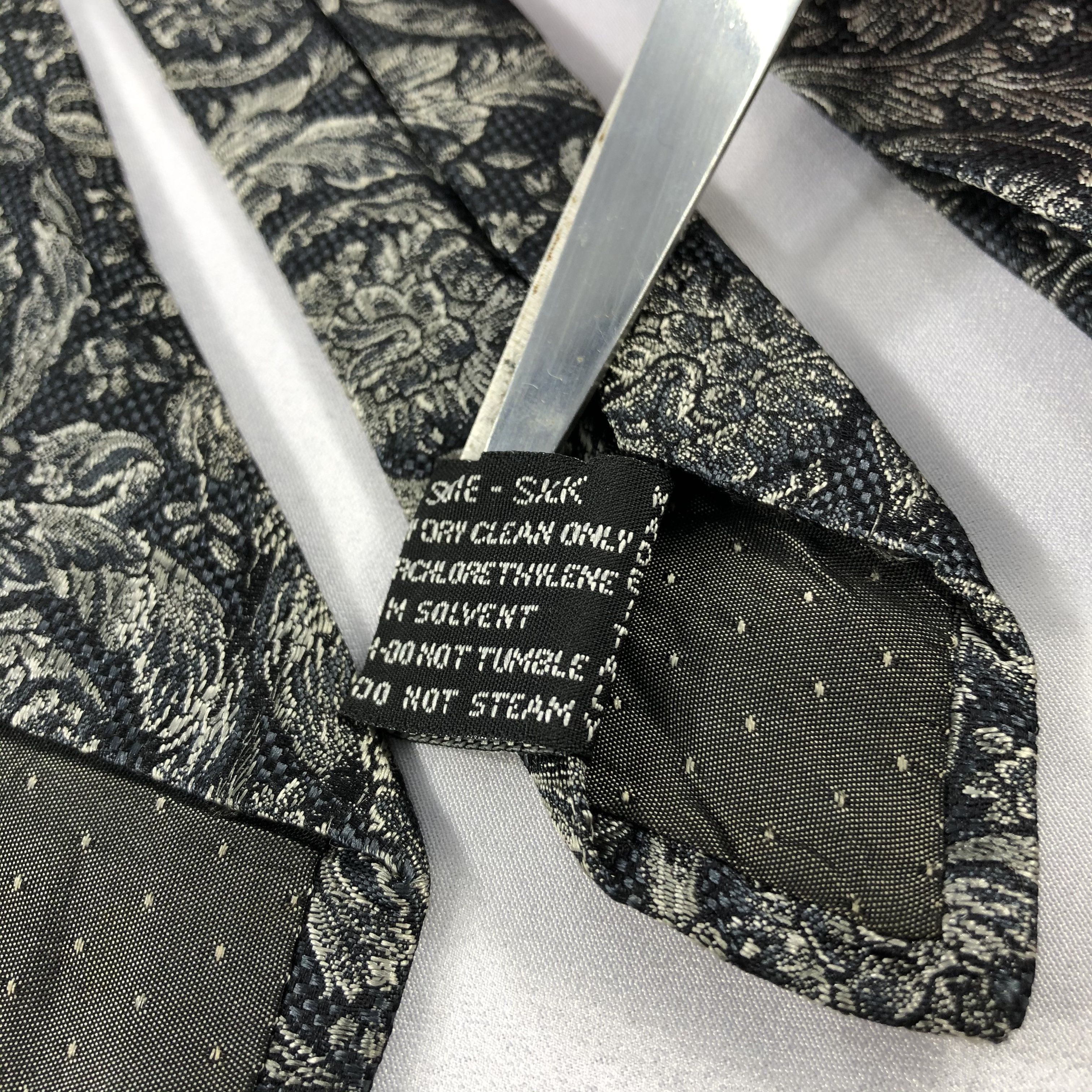 Versace × Vintage Gianni Versace Baroque Silk Neck Ties T64 Size ONE SIZE - 6 Thumbnail