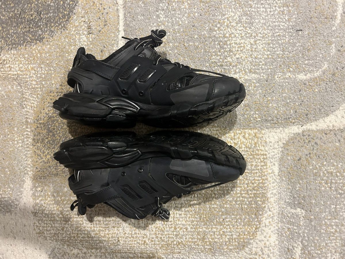 Balenciaga Balenciaga Track Shoes Size US 7 / EU 40 - 8 Thumbnail