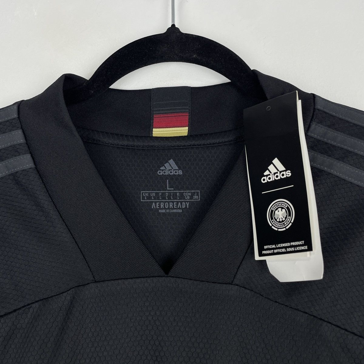 Adidas Germany Leon Goretzka Adidas Away Jersey 2020/2021 size L Size US L / EU 52-54 / 3 - 3 Thumbnail