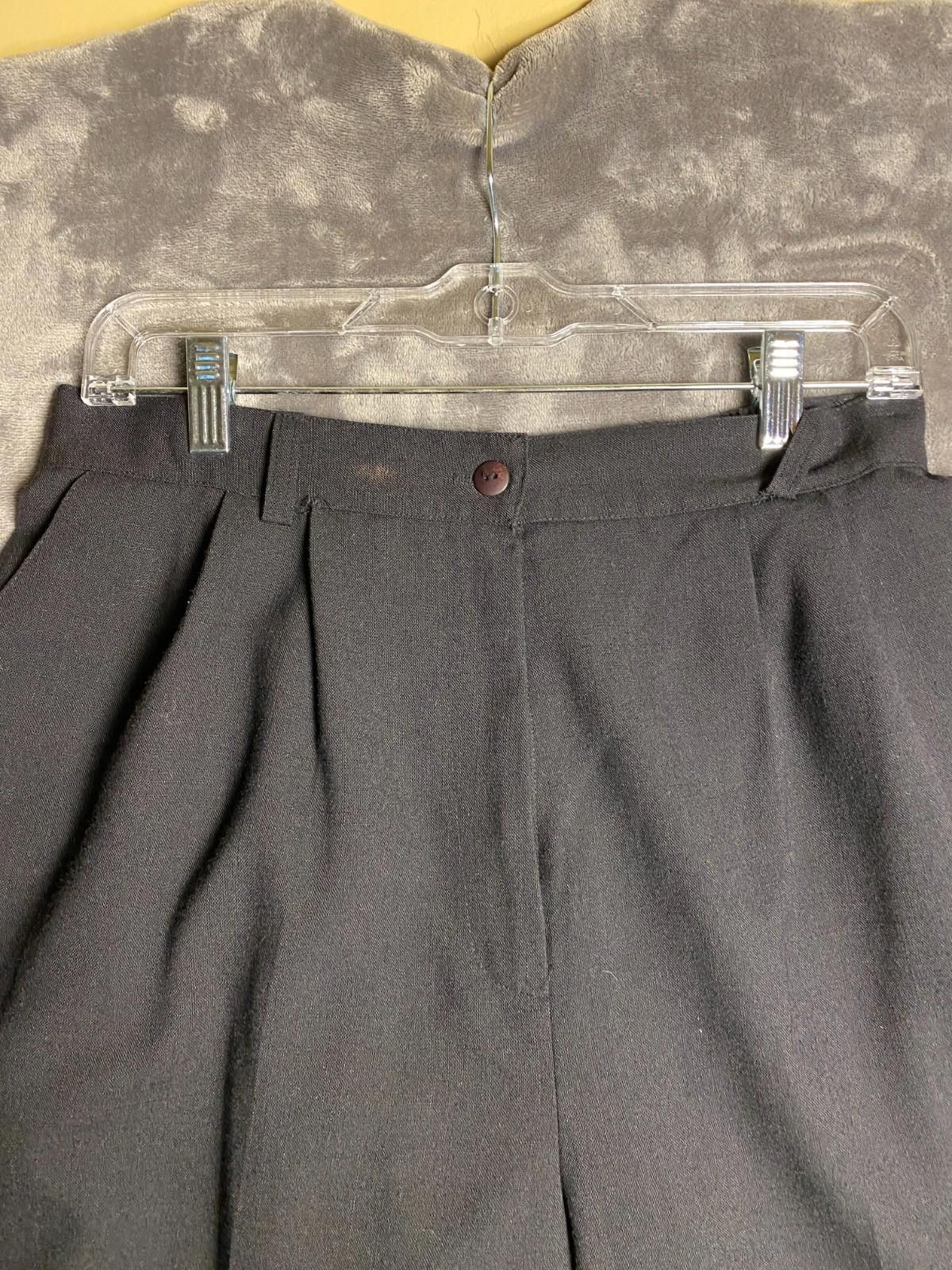 Designer Womens Lindsay Gee Elastic Waist Shorts Black Size 20W (B16) Size 42" / US 20 - 3 Thumbnail