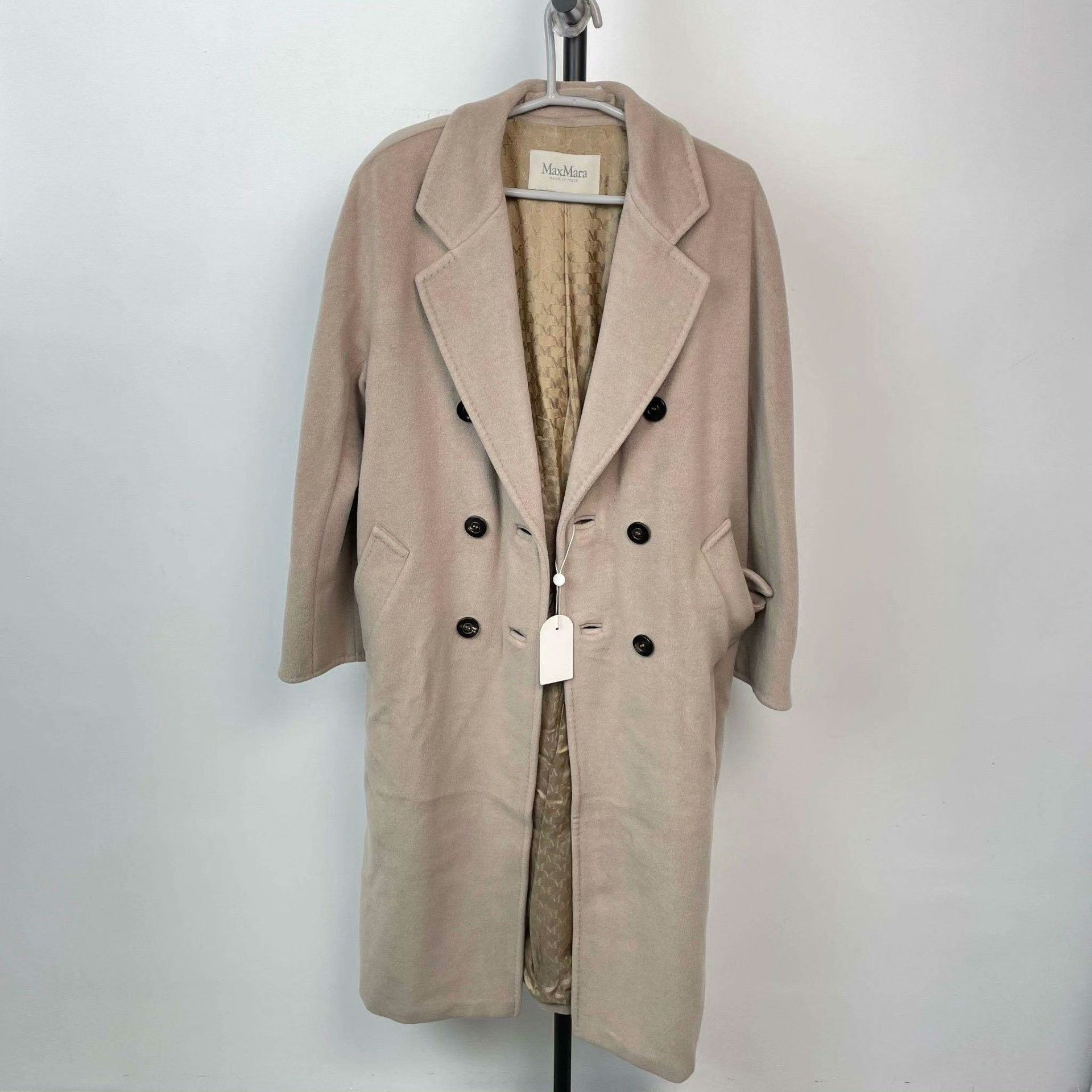 Max Mara Max Mara Gray Coat 36 Women Size S / US 4 / IT 40 - 1 Thumbnail