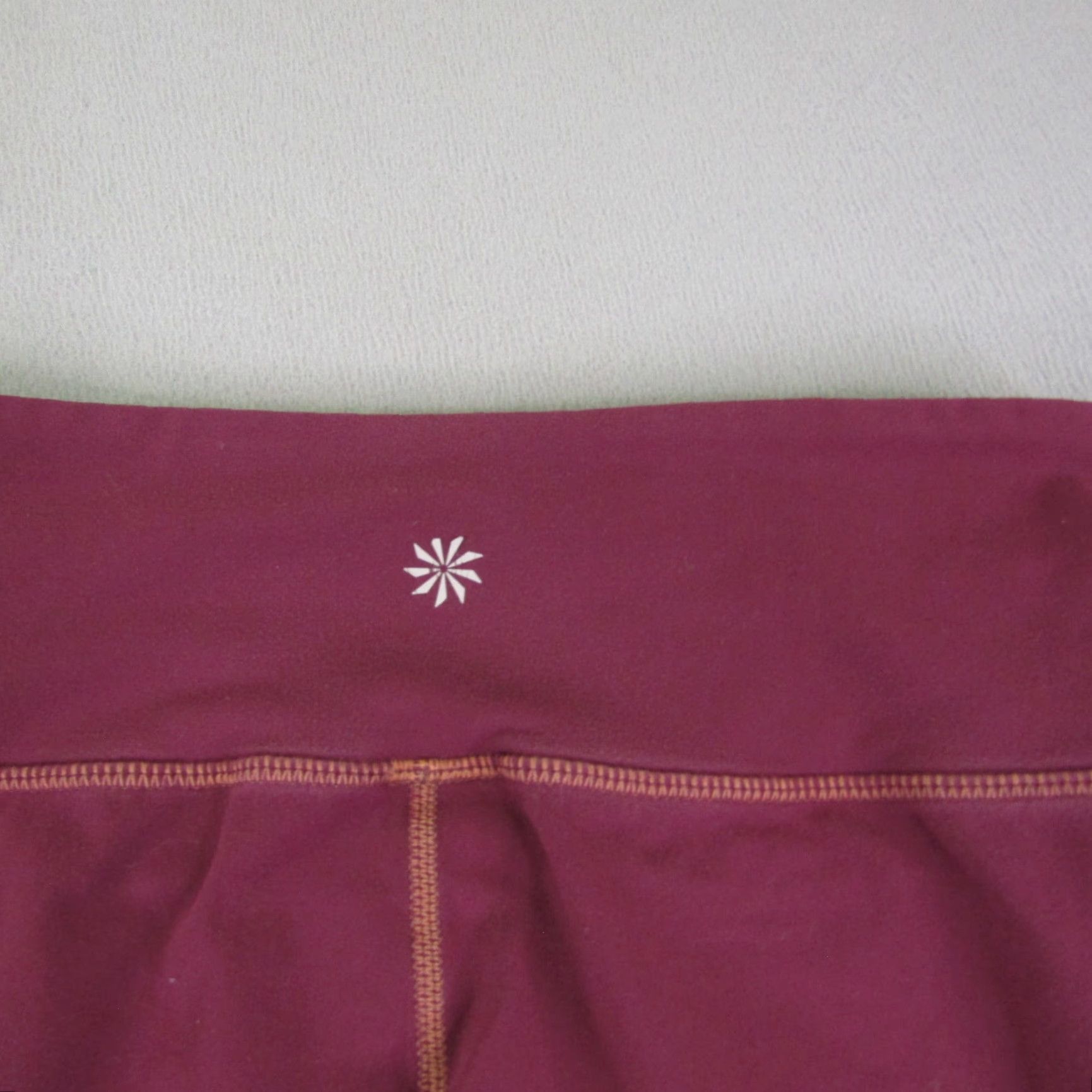 Athleta Athleta Leggings Womens Small Purple Short Mid Calf Athletic Yoga Gym Size 28" / US 6 / IT 42 - 5 Thumbnail