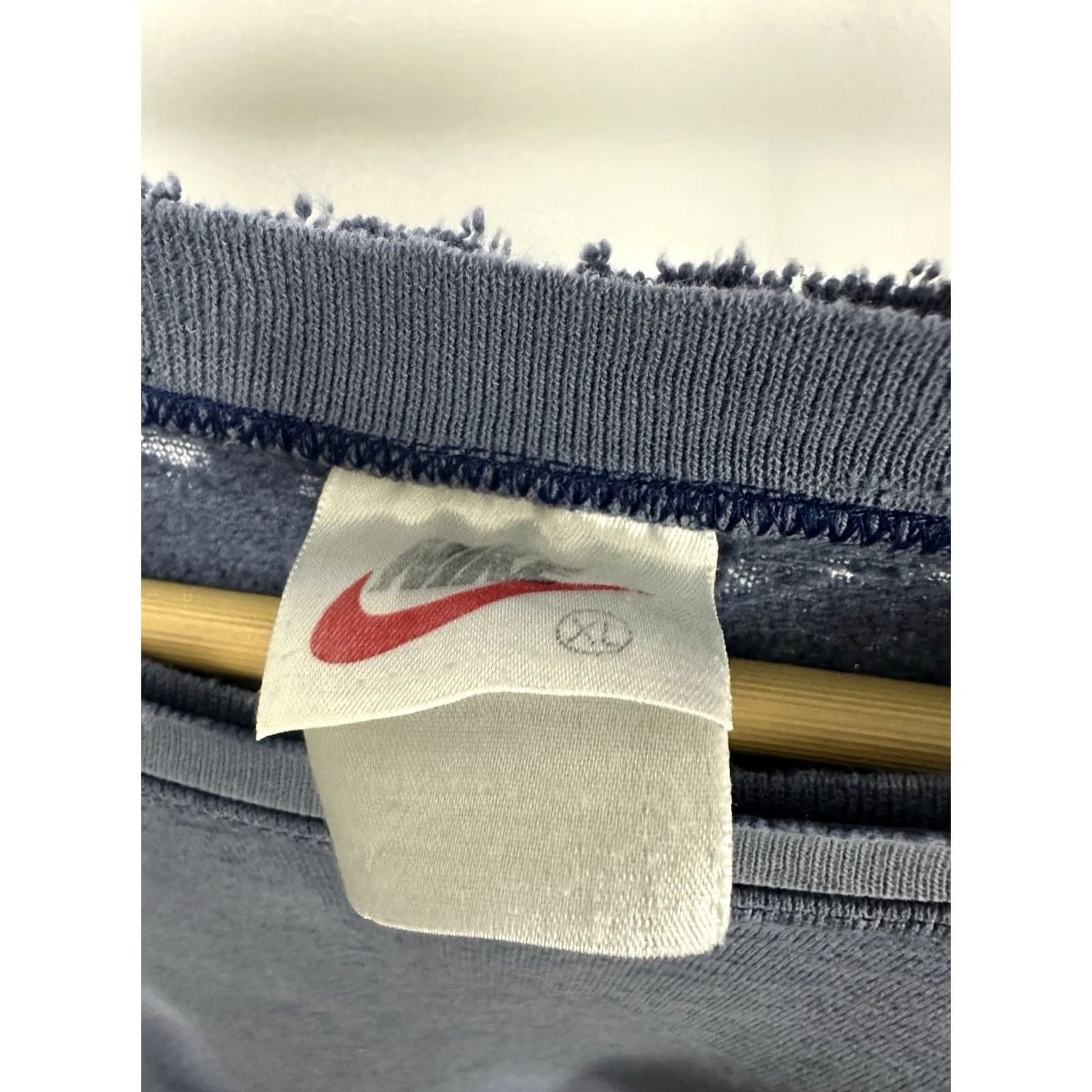Nike VTG Nike Gradient Sun Faded Thrashed Distressed Worn Sweatshirt XL Men Blue Sweatshirt Grunge 90s Mens Size US XL / EU 56 / 4 - 3 Thumbnail