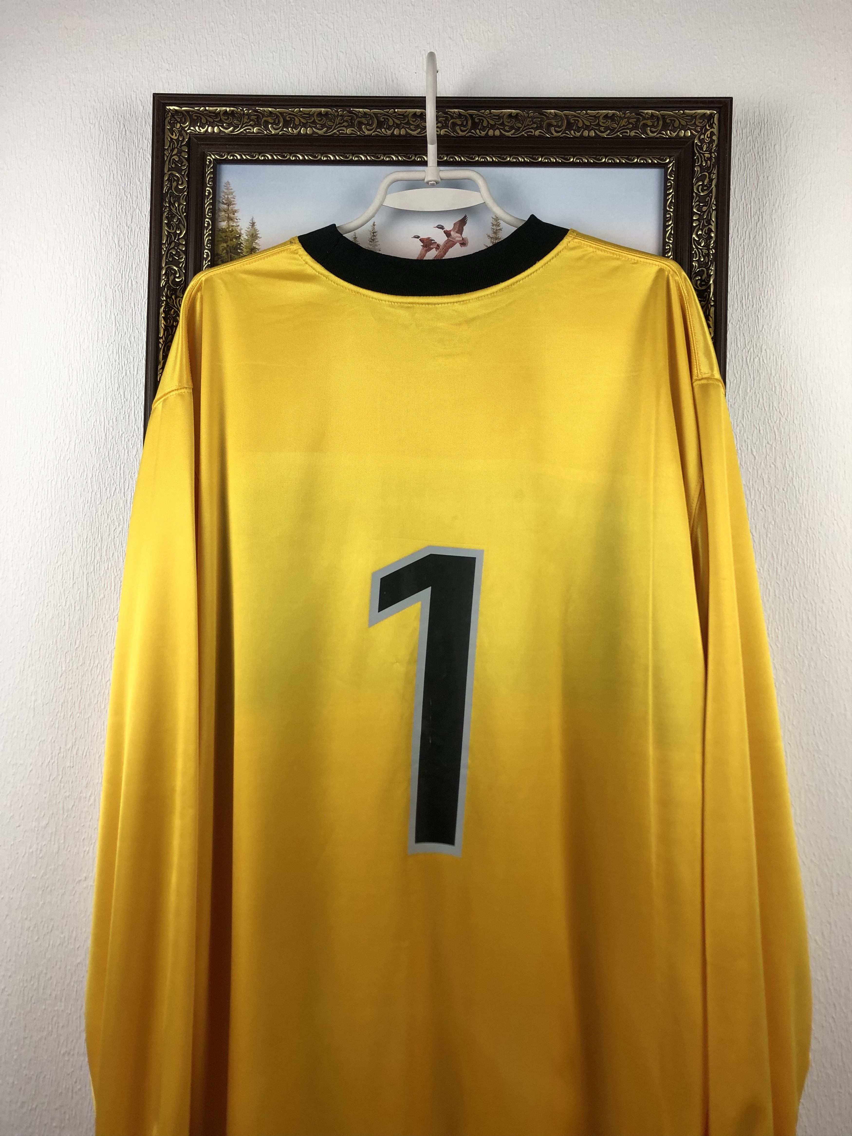 Nike Poland Goalkeeper football shirt 1998 Jersey Rare With Tags Size US XXL / EU 58 / 5 - 16 Thumbnail
