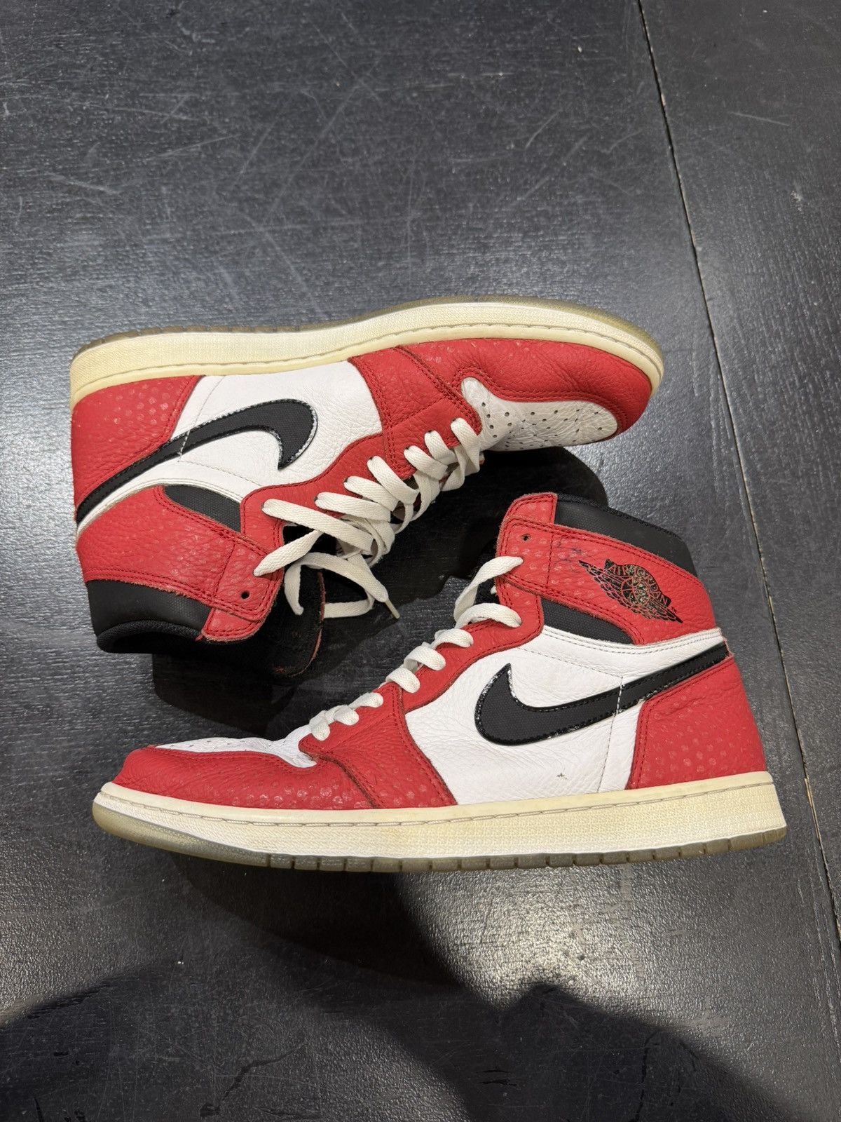 Jordan Brand Jordan 1 Retro High Spider-Man OG Origin Story Size US 11.5 / EU 44-45 - 3 Thumbnail