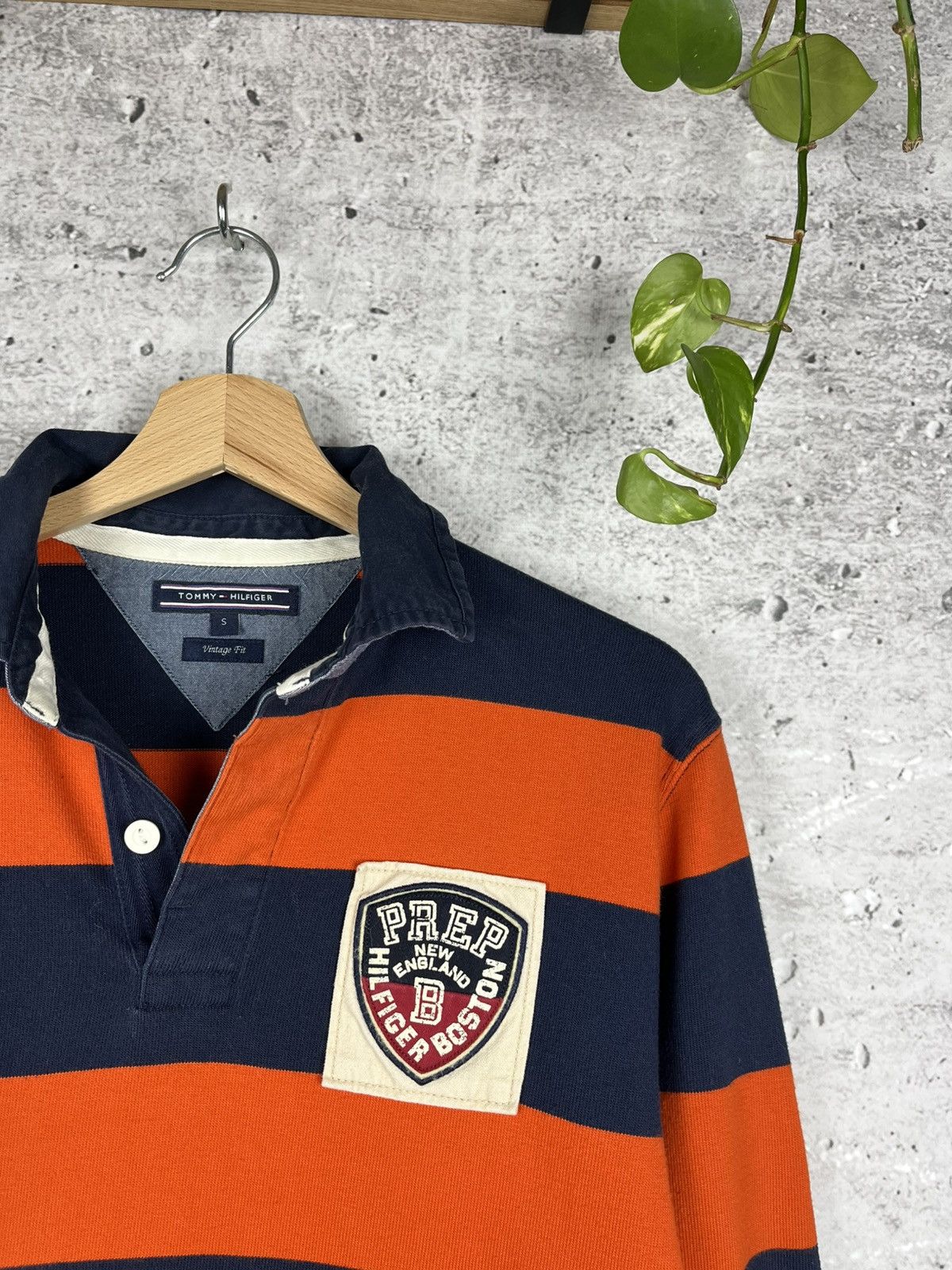 Tommy Hilfiger × Vintage Vintage Tommy Hilfiger Striped Rugby Preppy Shirt Size US S / EU 44-46 / 1 - 3 Thumbnail