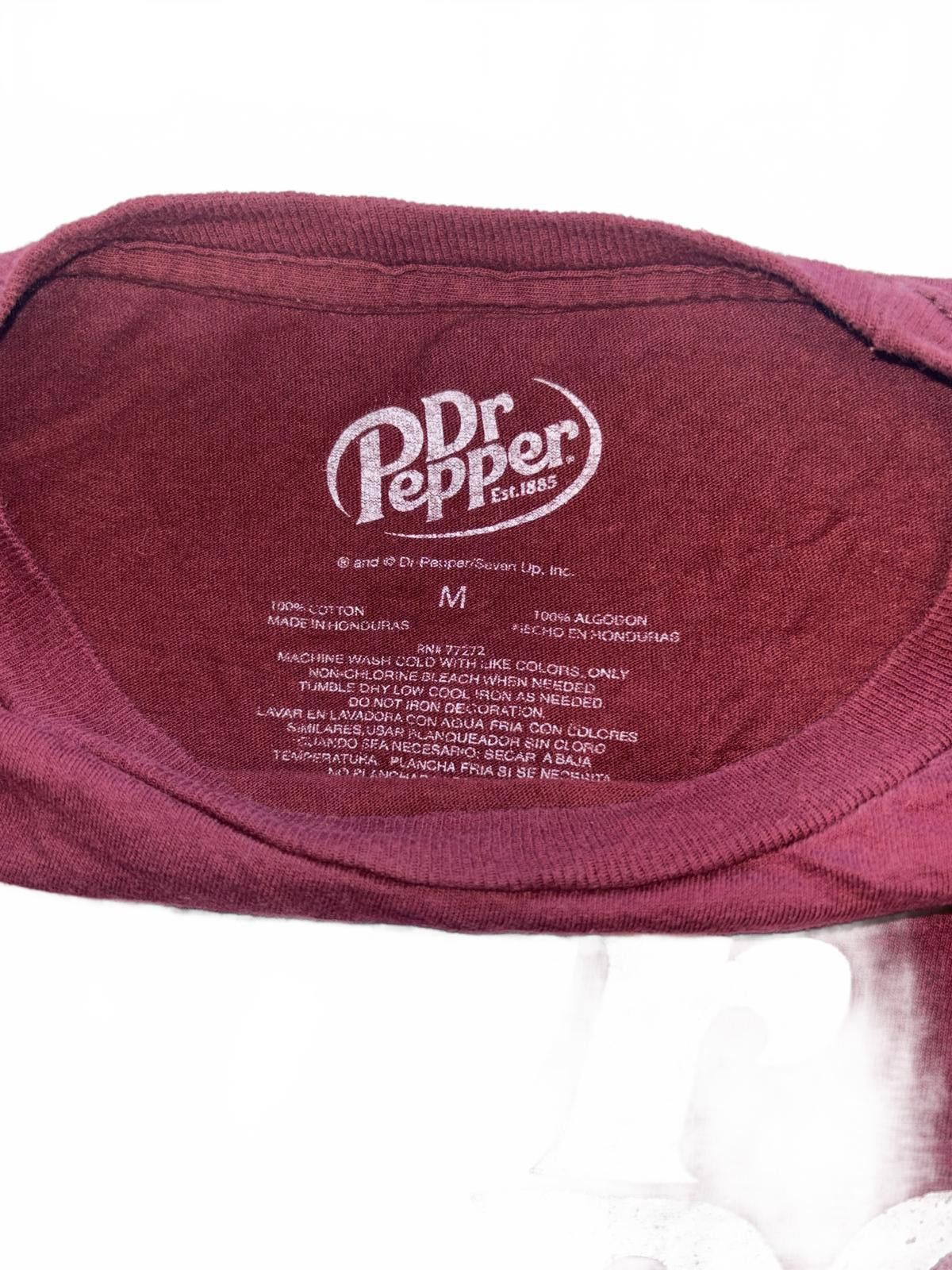 Designer Vintage Dr Pepper Graphic T-Shirt Size US M / EU 48-50 / 2 - 4 Thumbnail