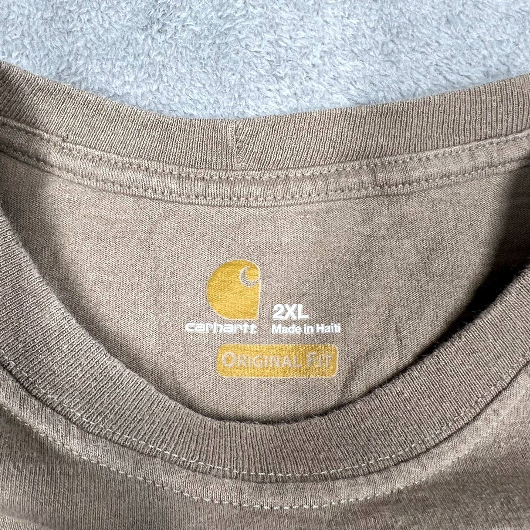 Carhartt Carhartt Mens 2XL Pocket T-Shirt Original Fit Light Brown HughesNet Sleeve Print Shirt Crew Neck Short Sleeve Logo Brown Mens Size US XXL / EU 58 / 5 - 7 Thumbnail