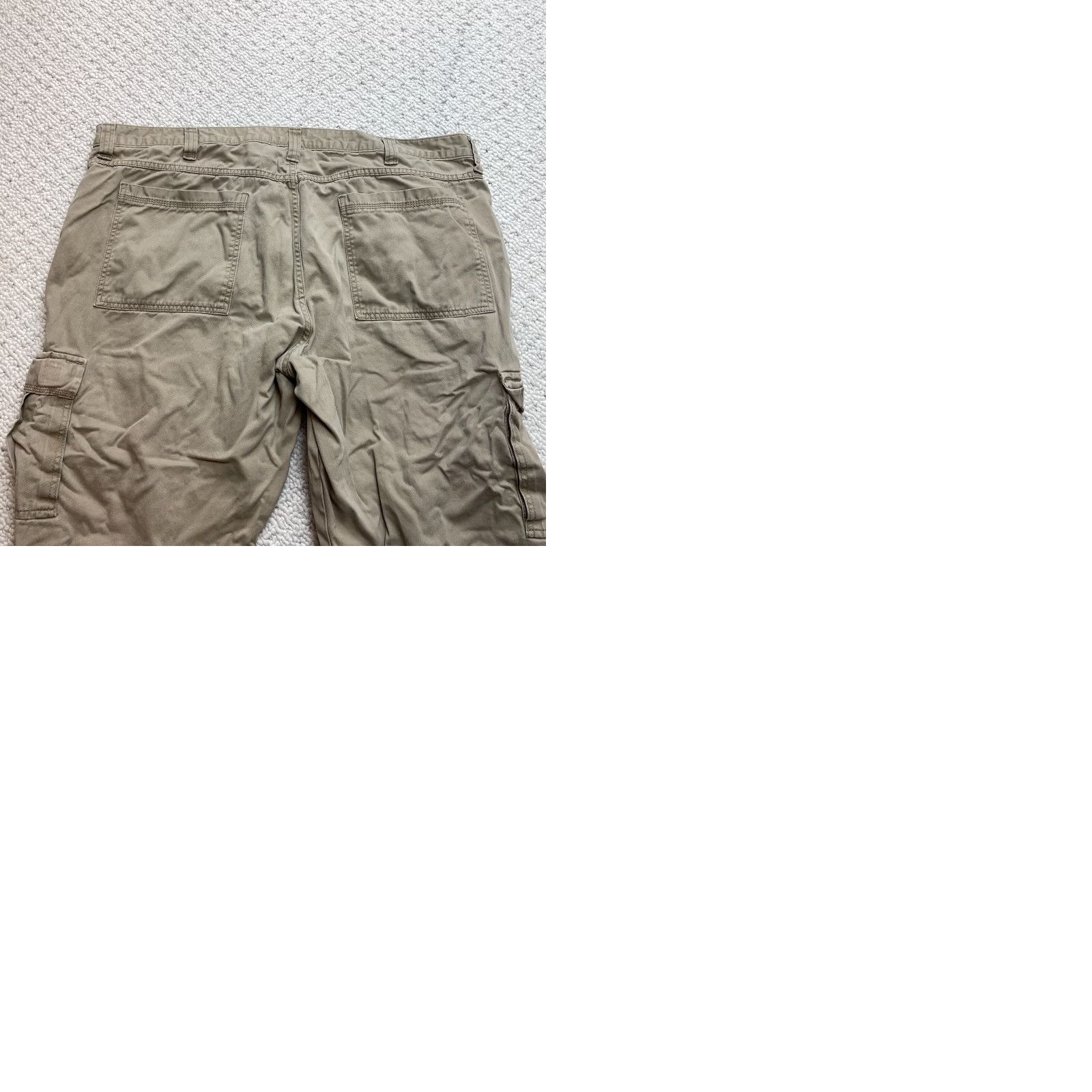 Wrangler Wrangler Cargo Pants Mens 44x30 Beige Solid Cotton High Rise Straight Pockets Mens Beige Cargo Pants 44x30 Wrangler Size US 44 / EU 60 - 9 Thumbnail