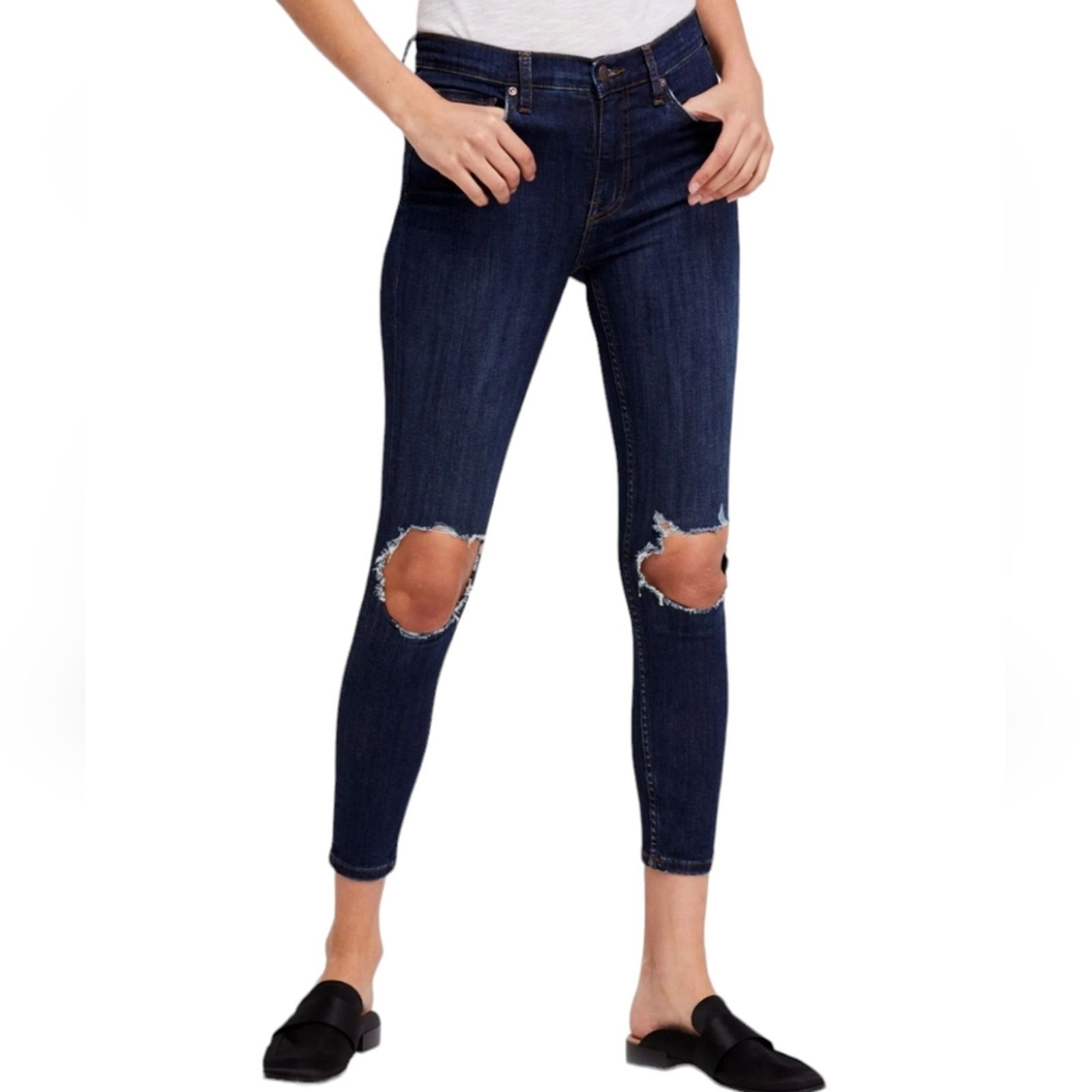 Free People Free People Womens Busted Skinny Jeans Mid-Rise 30 Size 30" / US 8 / IT 44 - 1 Thumbnail