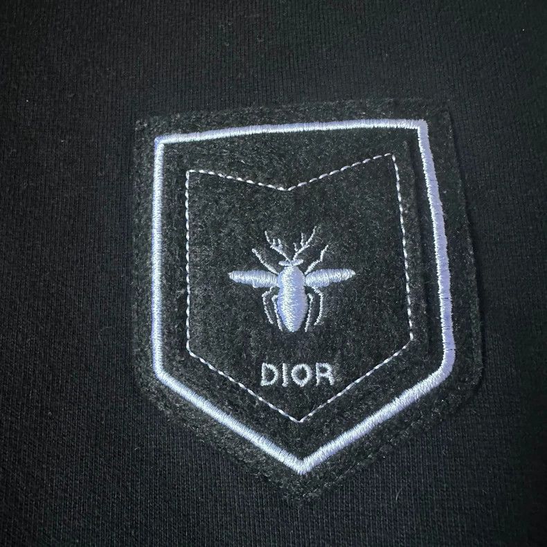 Dior Dior Little bee chest sweatshirt 2501-Nextarrow Size US M / EU 48-50 / 2 - 2 Thumbnail