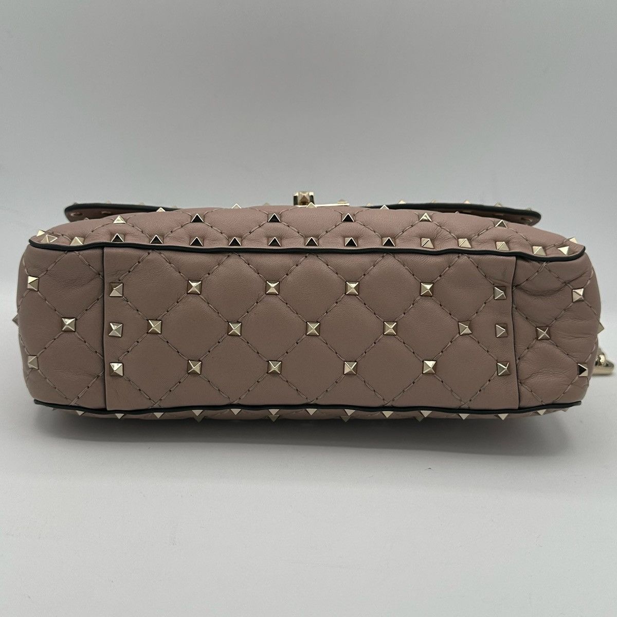 Valentino Valentino Garavani Rockstud Spike Bag in Beige Leather Size ONE SIZE - 2 Thumbnail