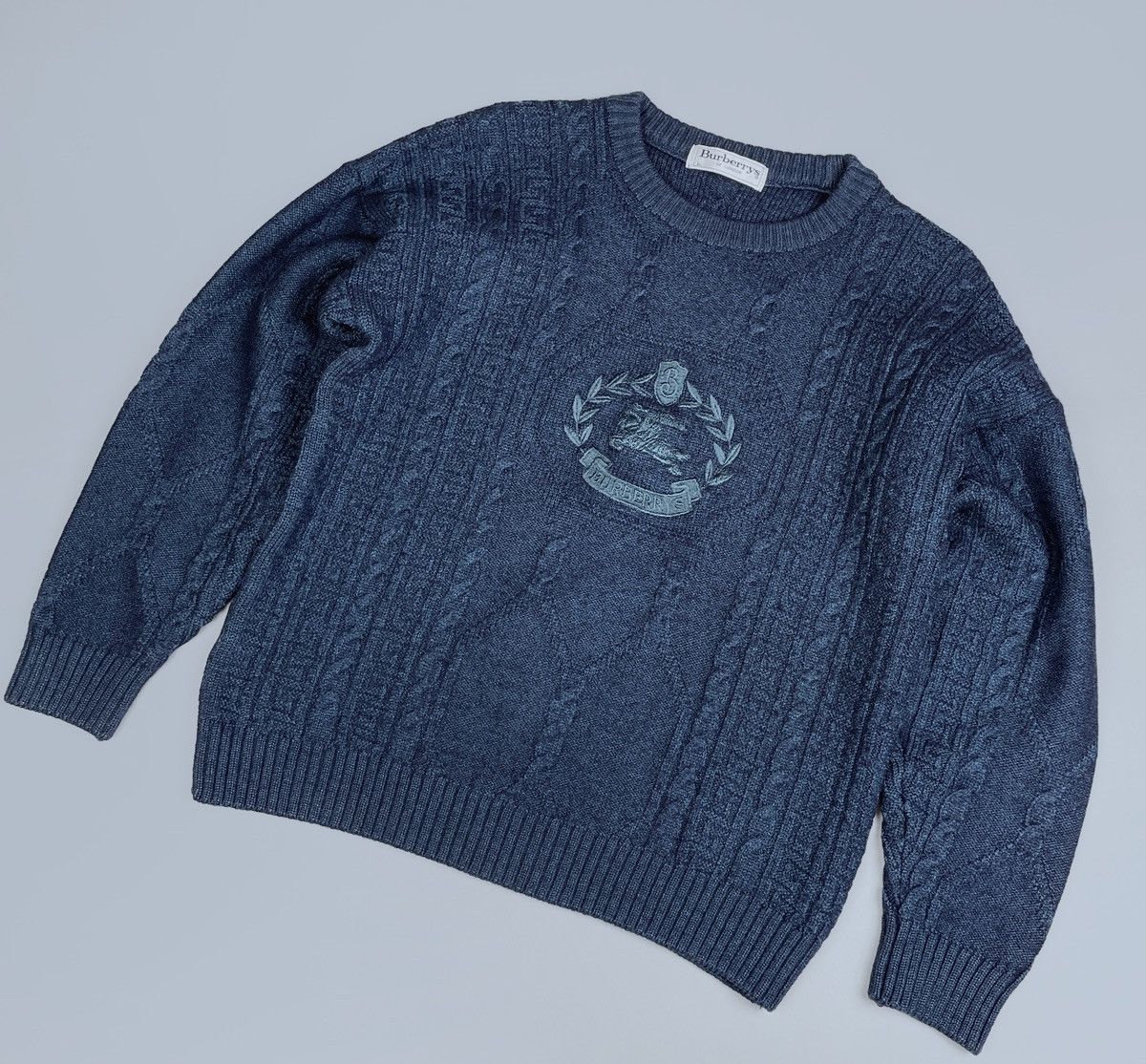 Burberry Vintage Burberry Wool Embroidered Logo Crew Knit Sweater L Size US L / EU 52-54 / 3 - 1 Thumbnail