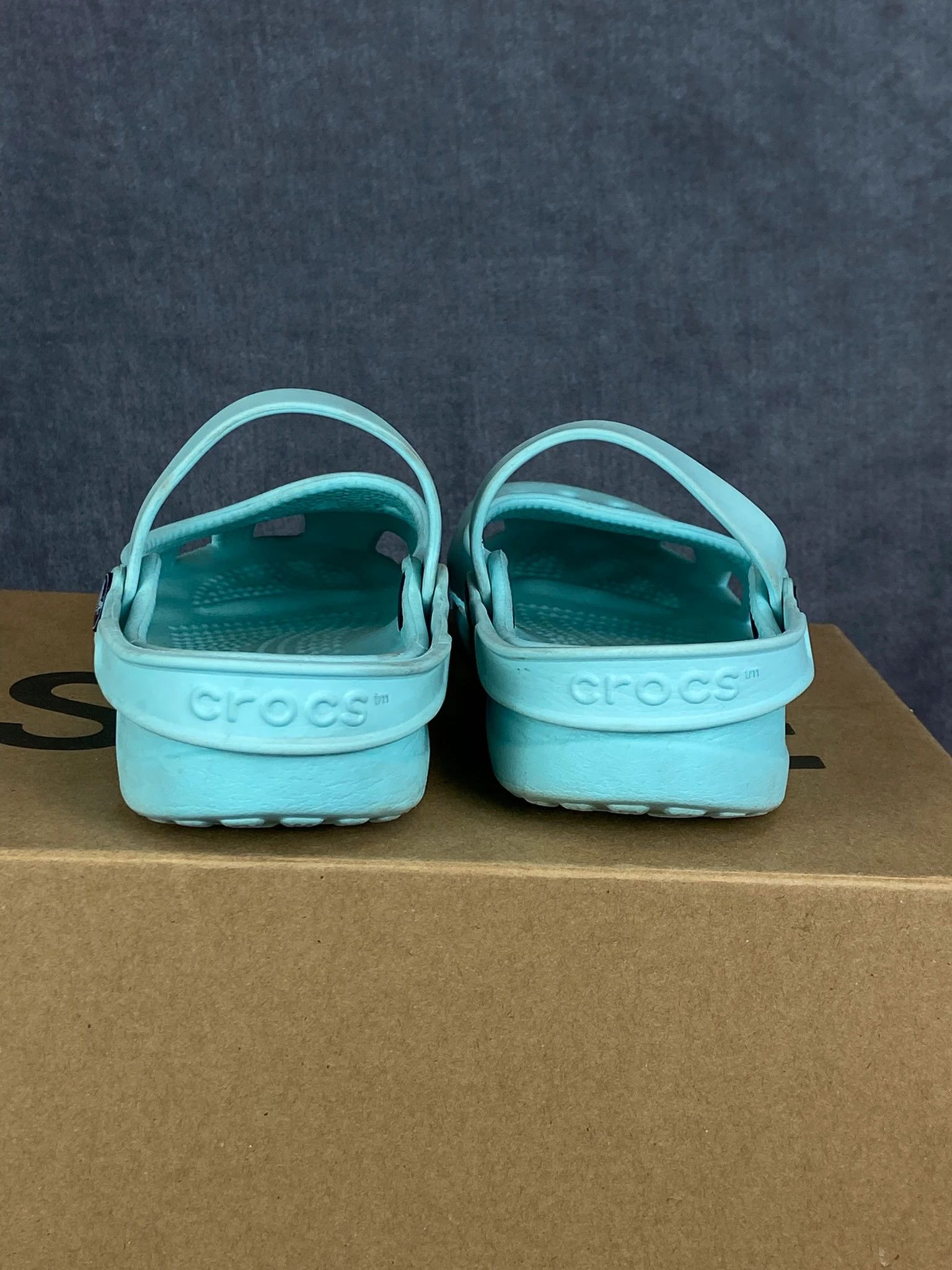 Crocs Crocs Light Blue Clogs Size 6 Size US 6 / EU 39 - 4 Thumbnail