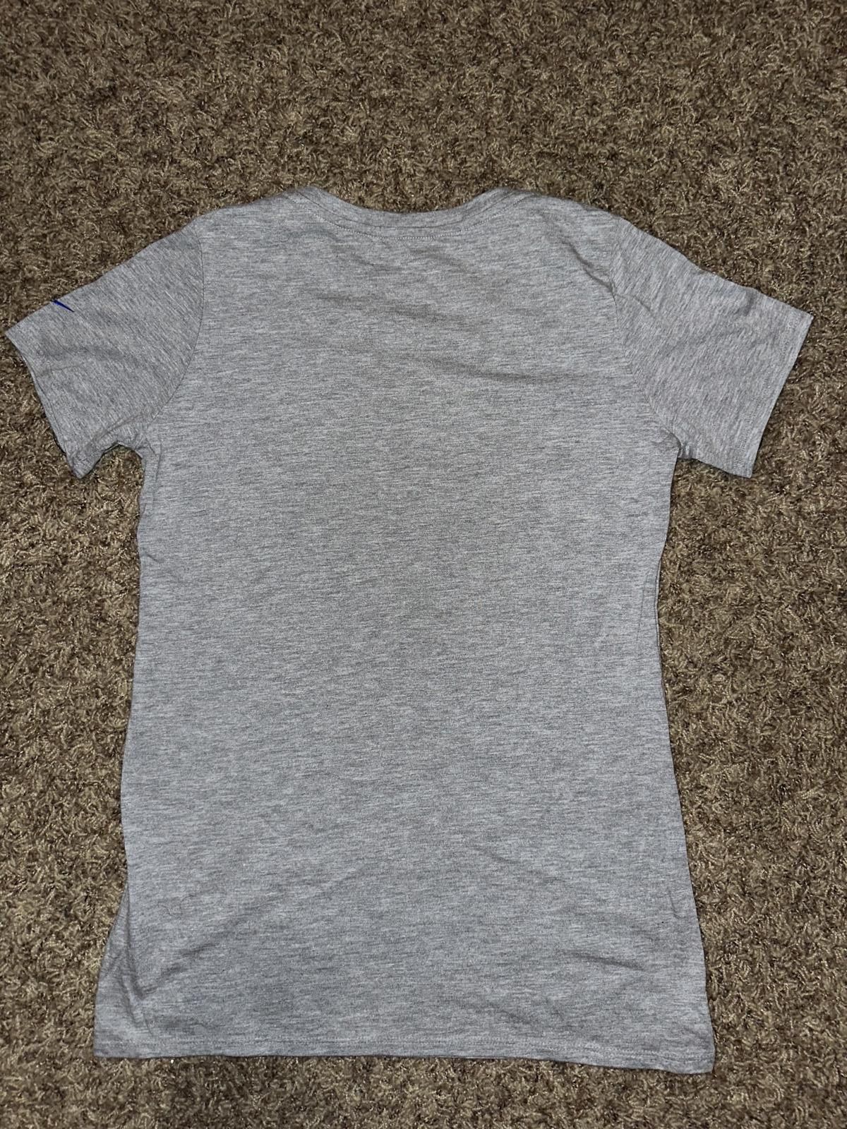 Nike Nike Women’s Seattle Seahawks Women's Team Authentic V-Neckgrey T-Shirt Size S / US 4 / IT 40 - 4 Thumbnail