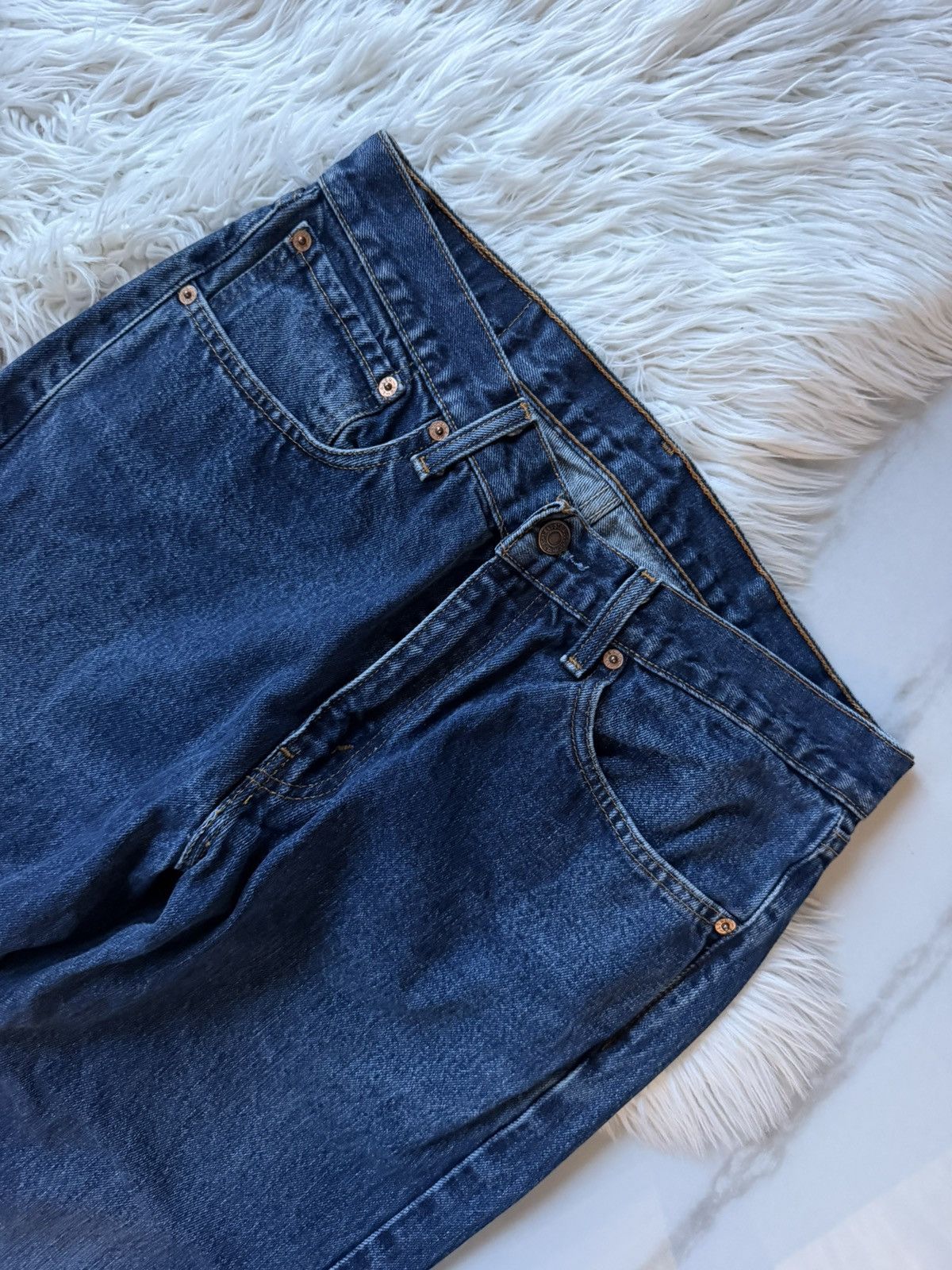Levi's VINTAGE Levi's 501 Jeans Baggy Fit Distressed/Worn Y2K Skate Size US 33 - 2 Thumbnail