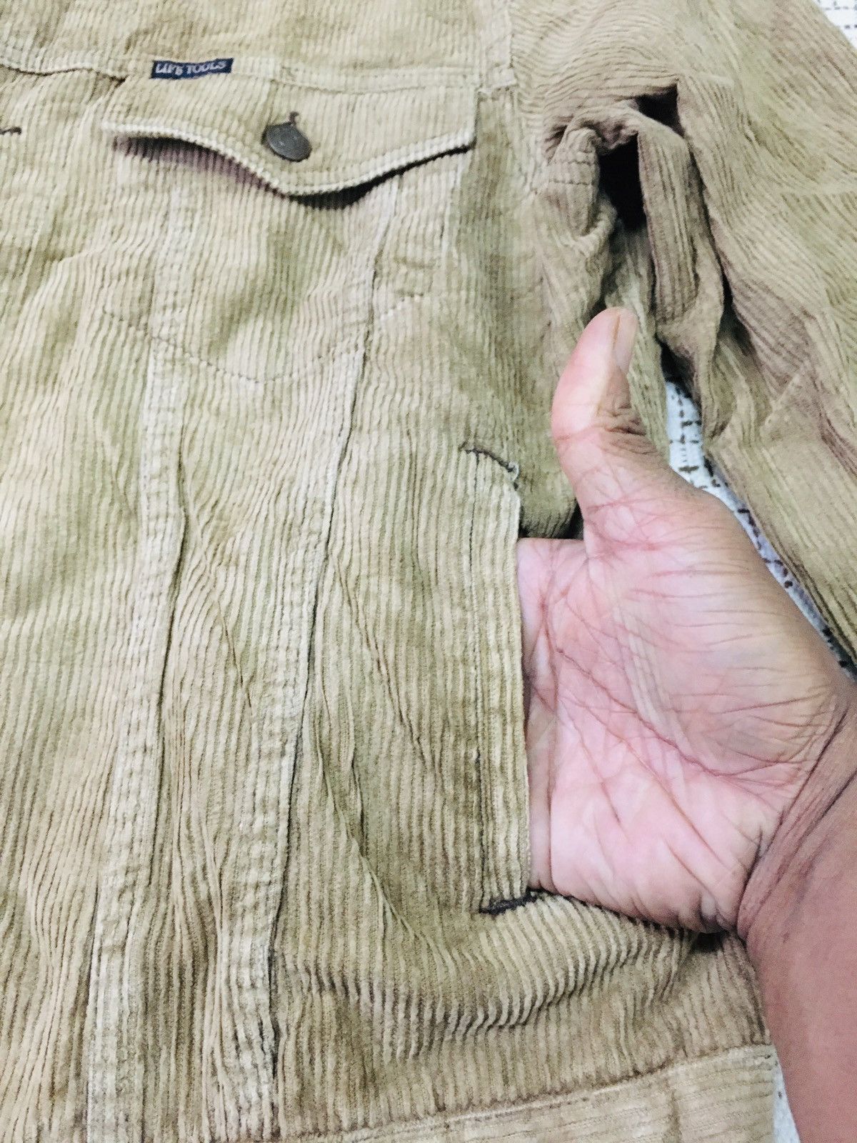 Japanese Brand Life Tools Curduroy Button Up Jacket (18) Size US L / EU 52-54 / 3 - 8 Thumbnail